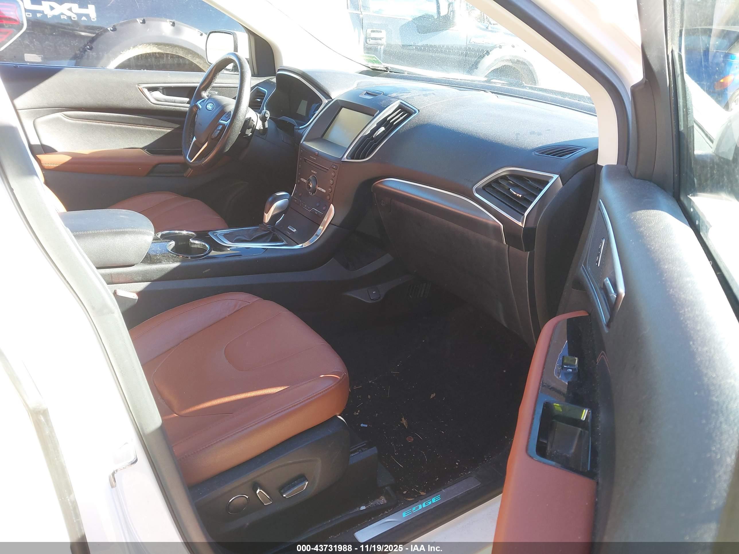 FORD EDGE image 5