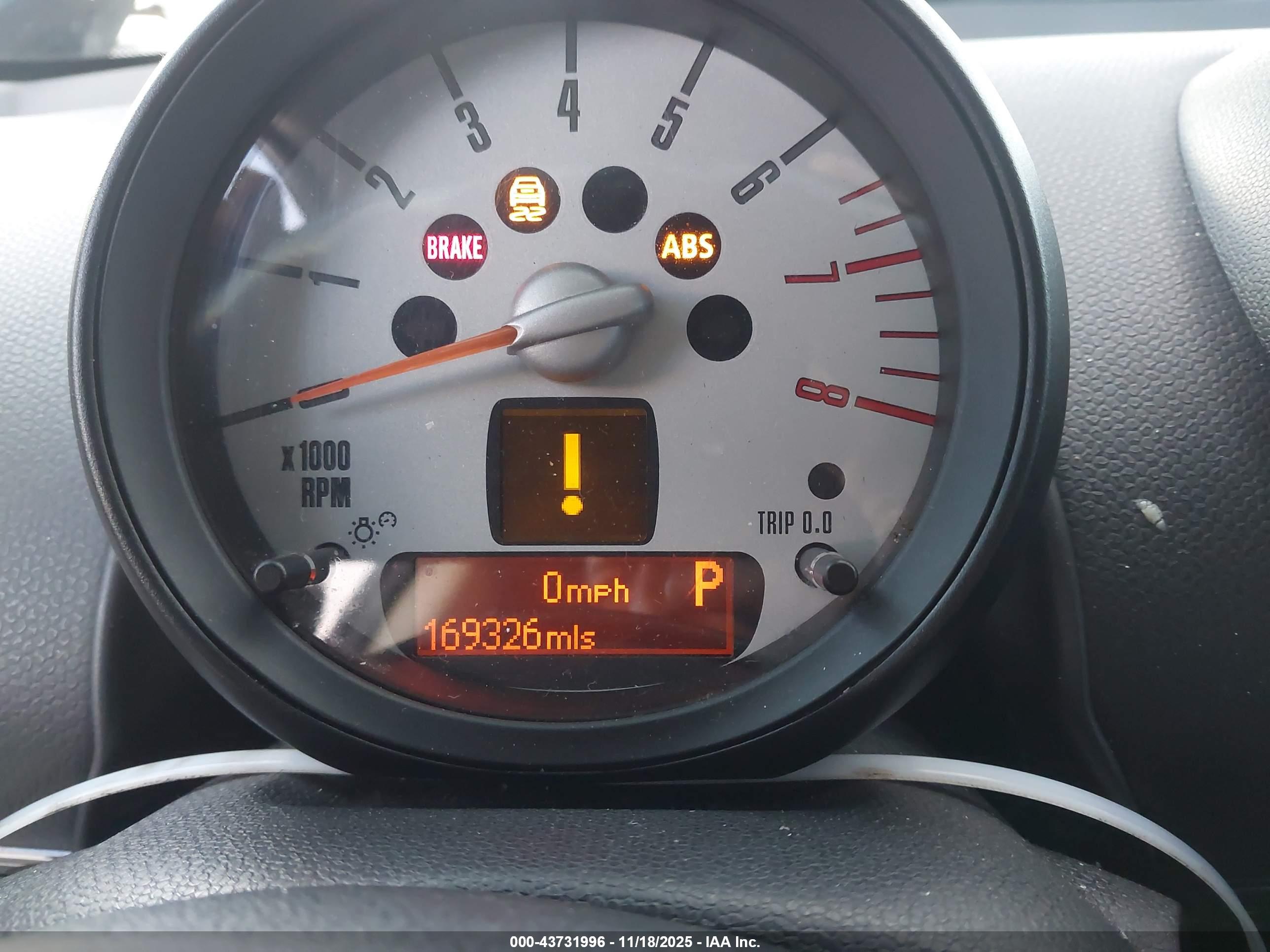MINI COOPER image 7