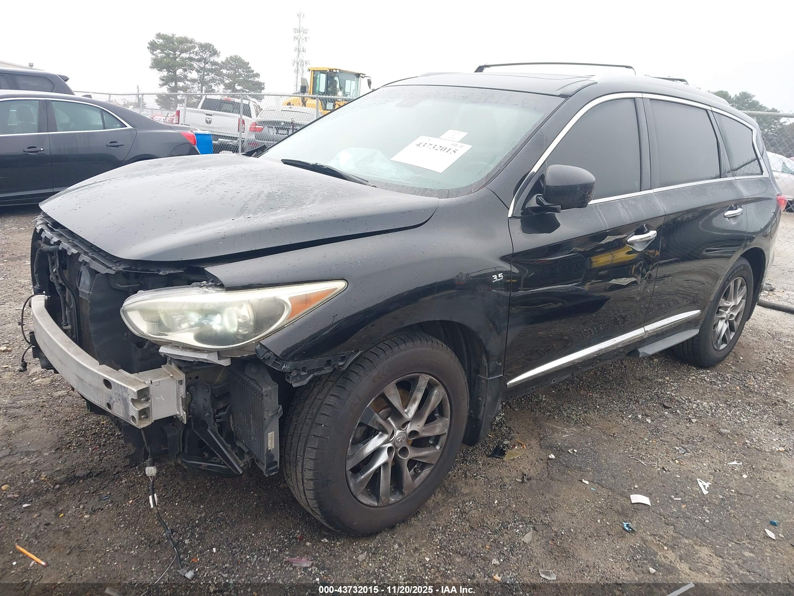 INFINITI QX60 image 2