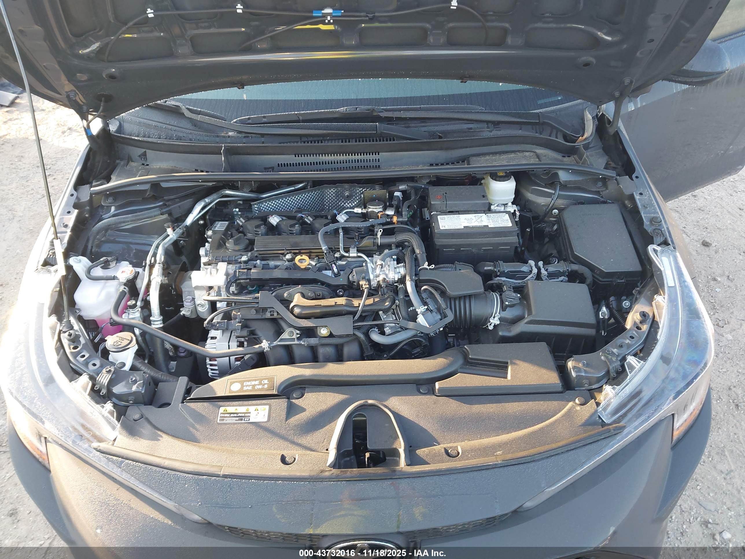 TOYOTA COROLLA image 10
