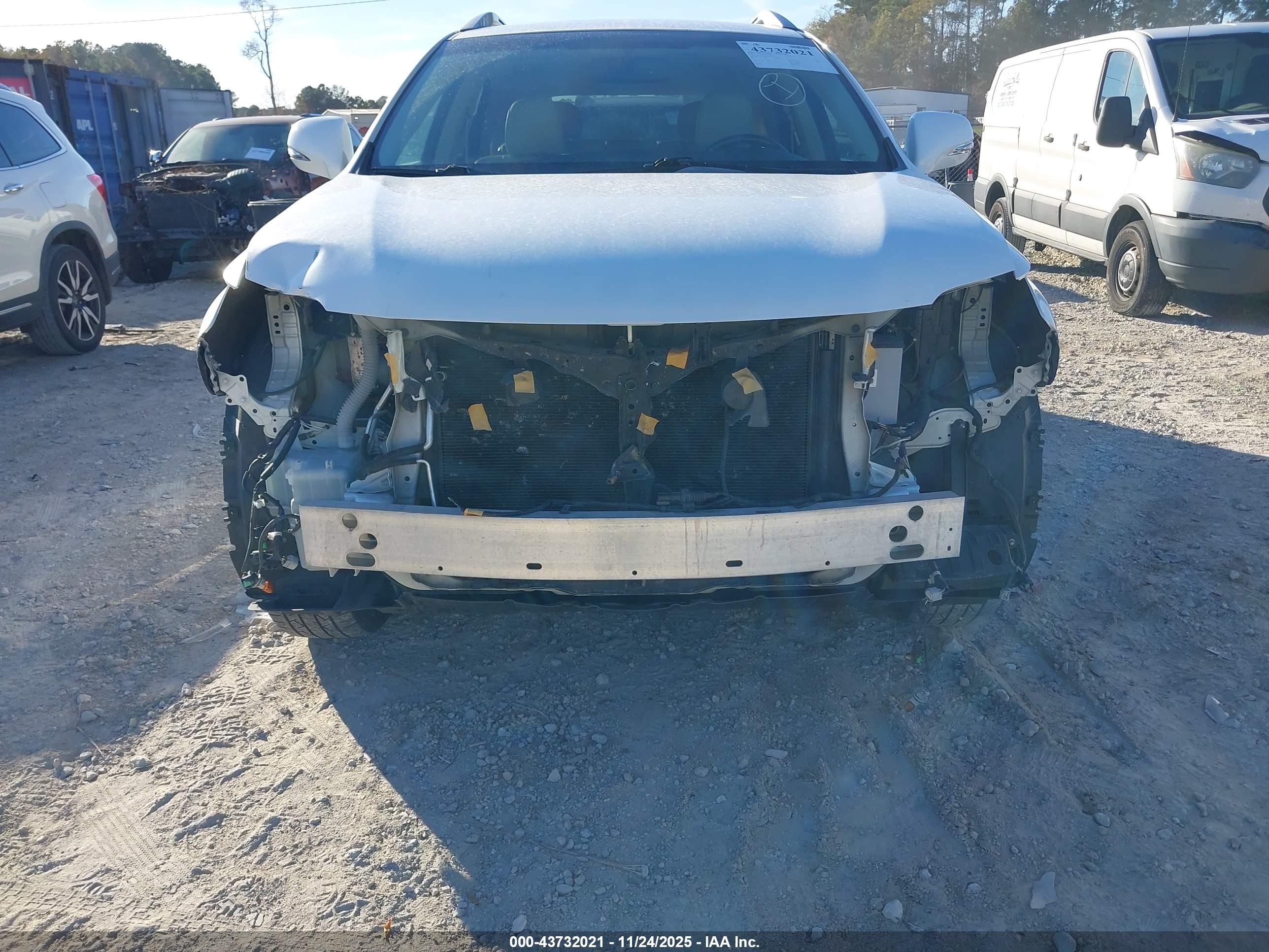 LEXUS RX image 6