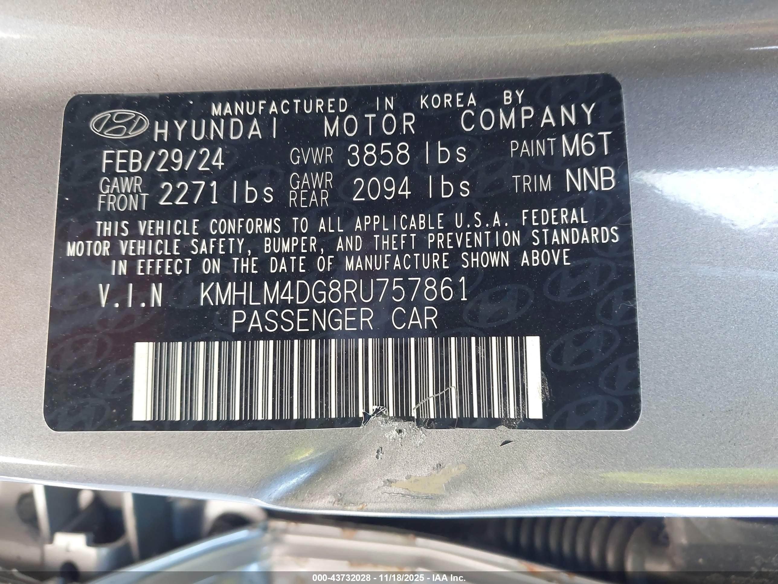 HYUNDAI ELANTRA image 9