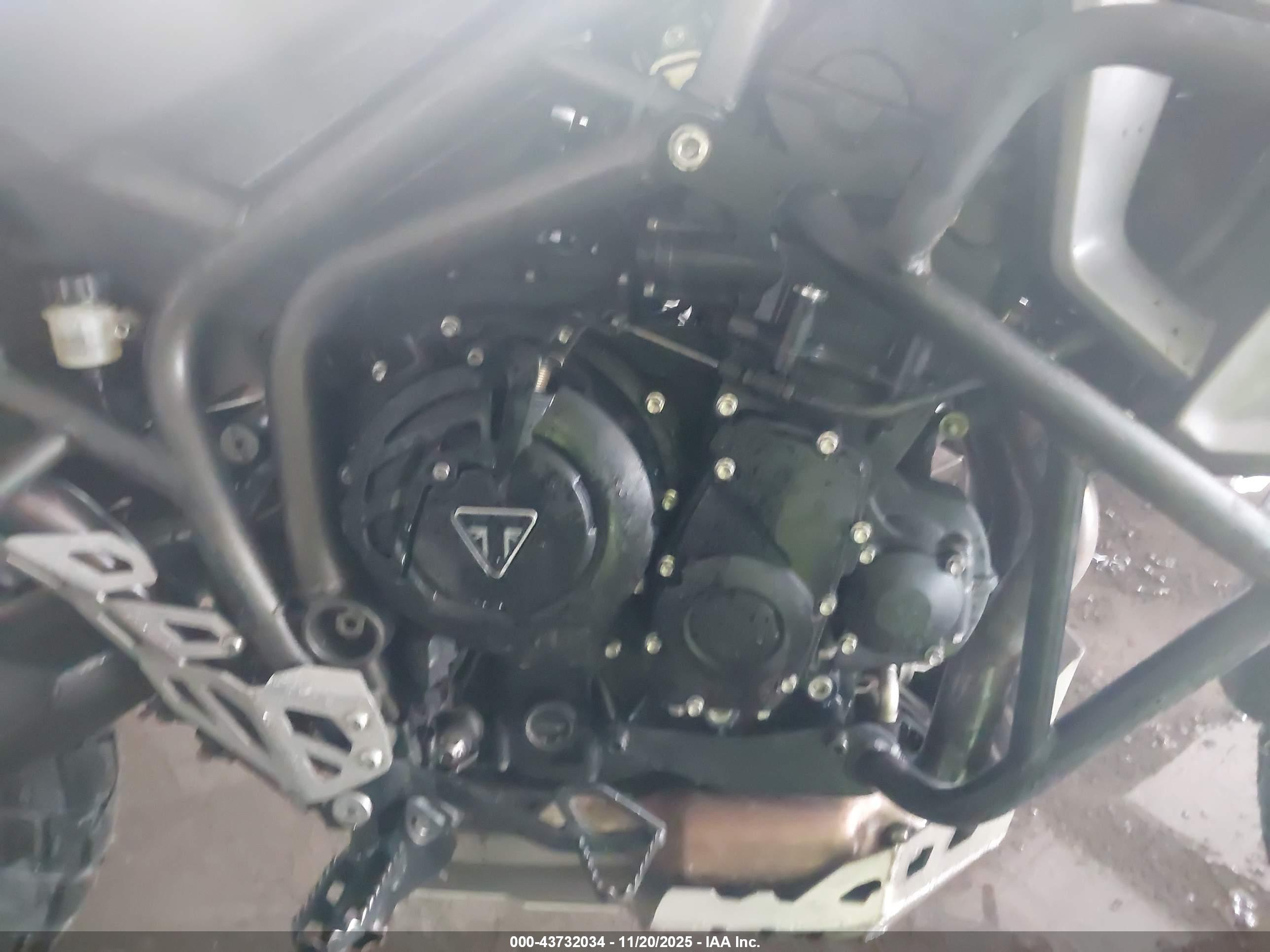 TRIUMPH MOTORCYCLE image 8