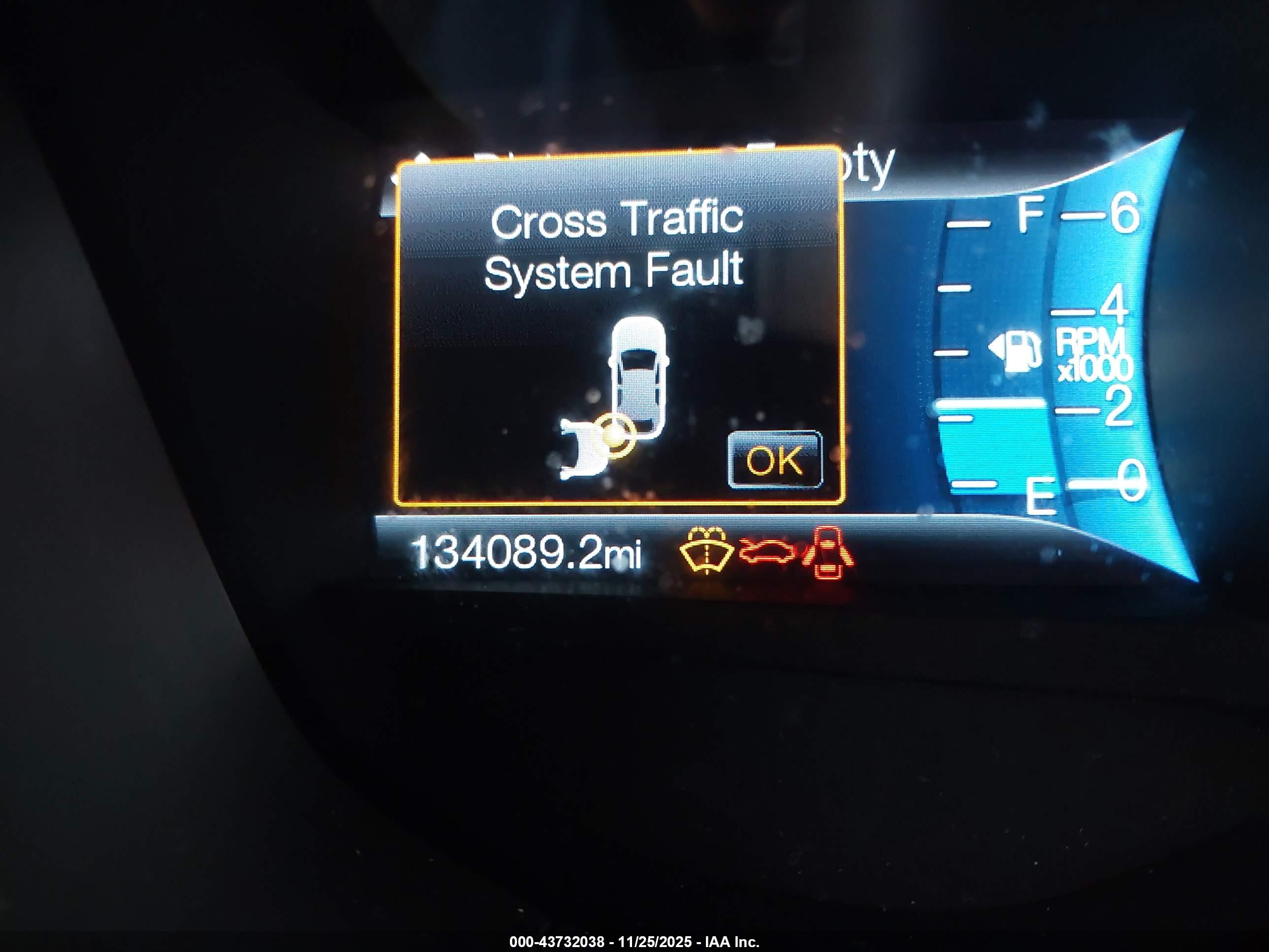 FORD FUSION image 7