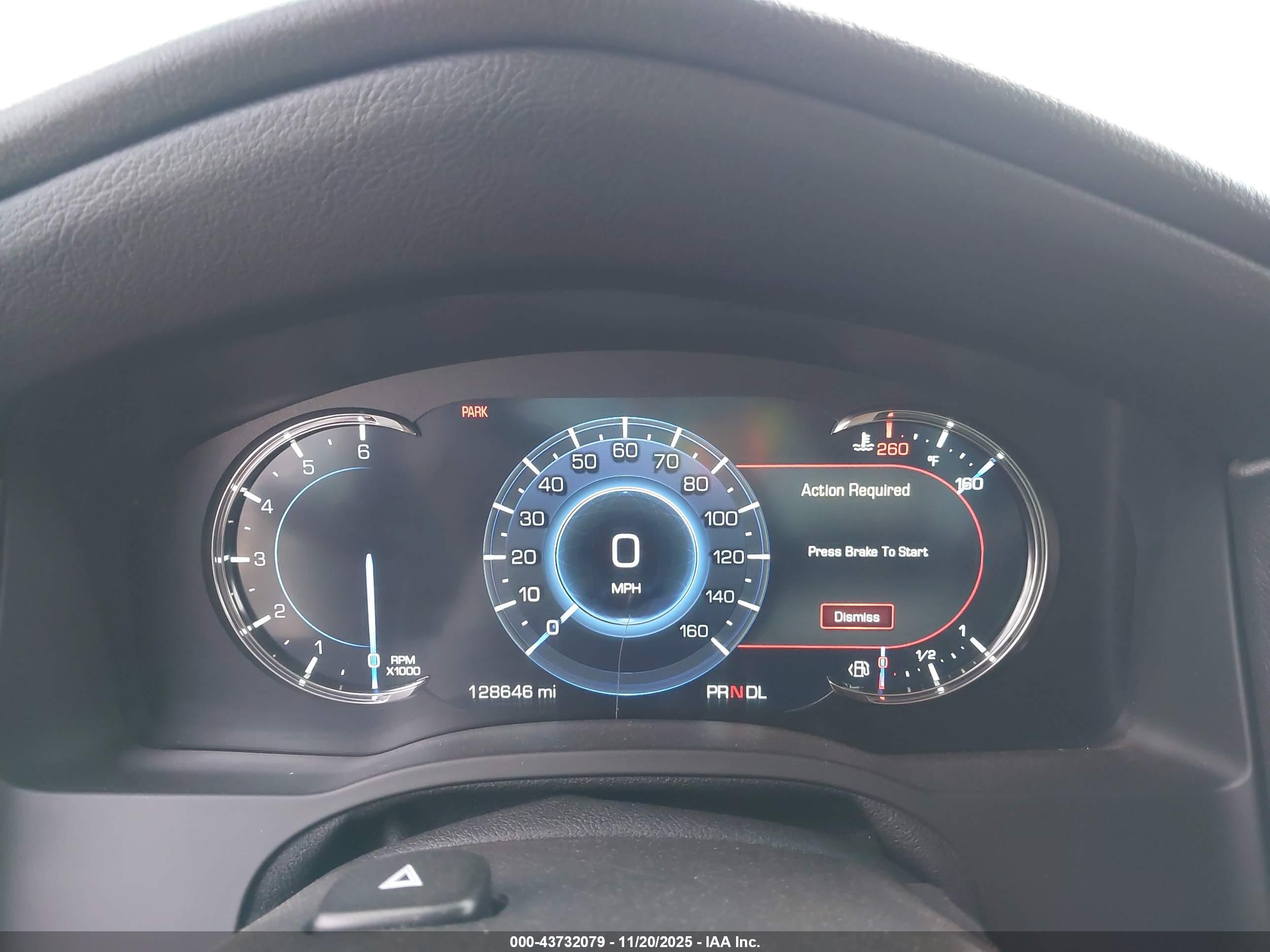 CADILLAC ESCALADE image 7