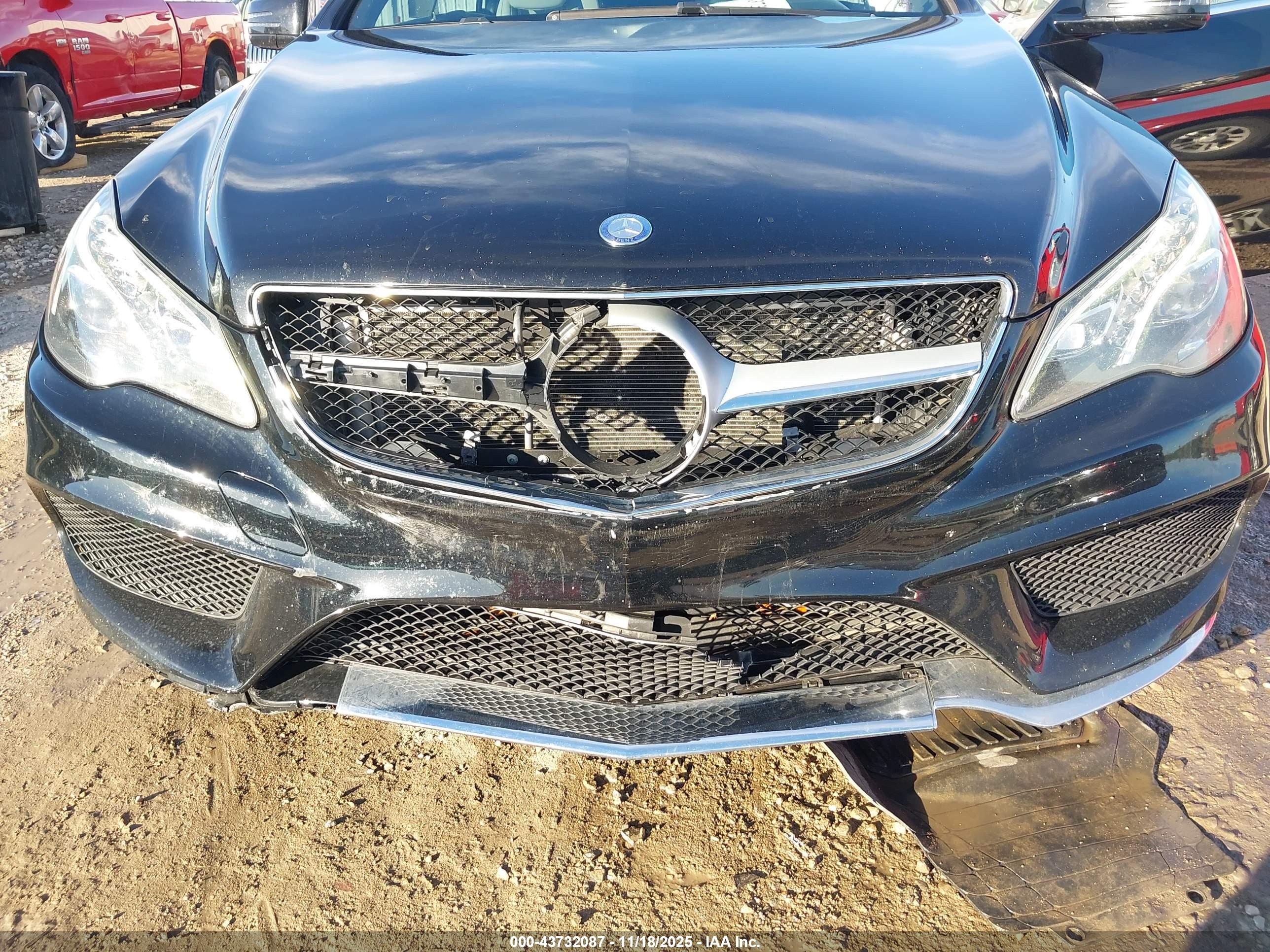 MERCEDES-BENZ E image 6