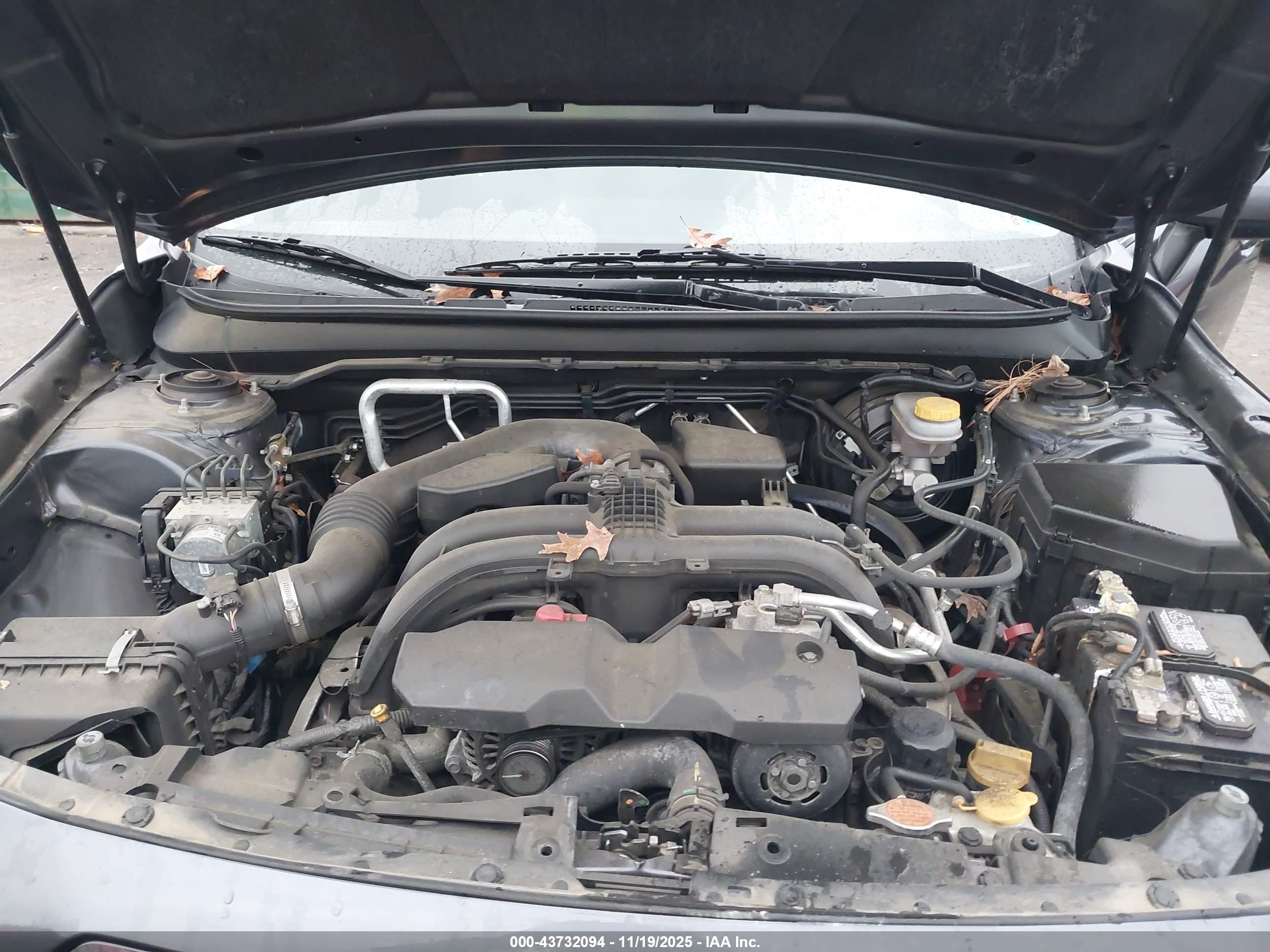 SUBARU LEGACY image 10