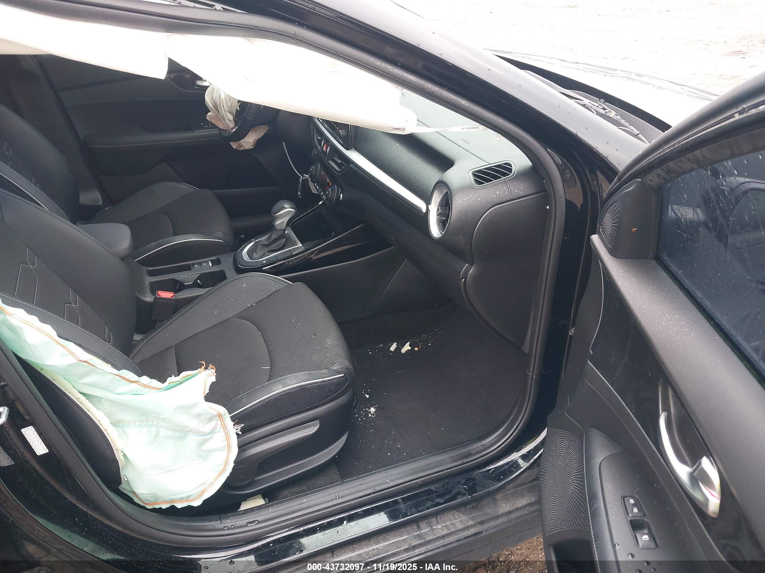 KIA FORTE image 5