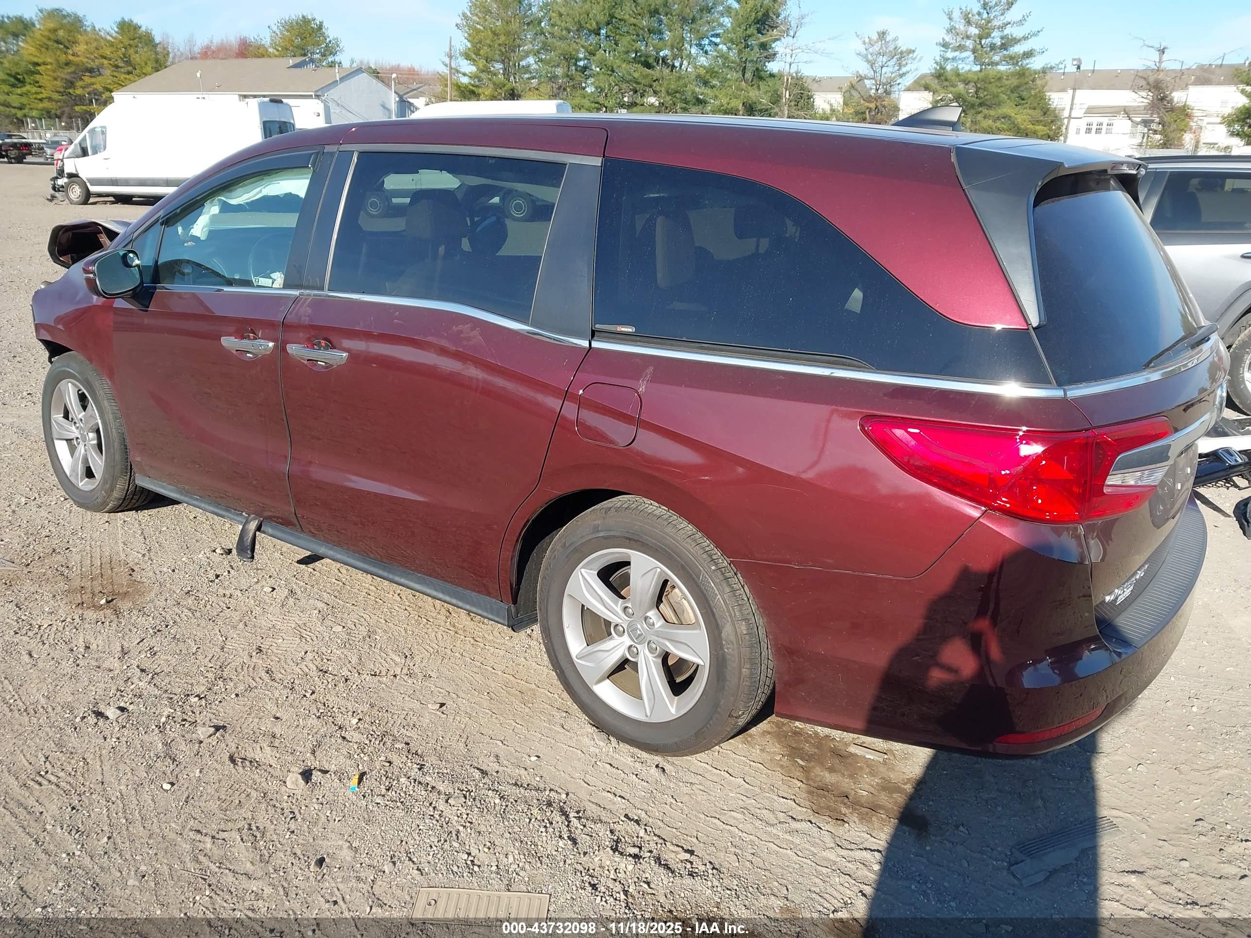 HONDA ODYSSEY image 3