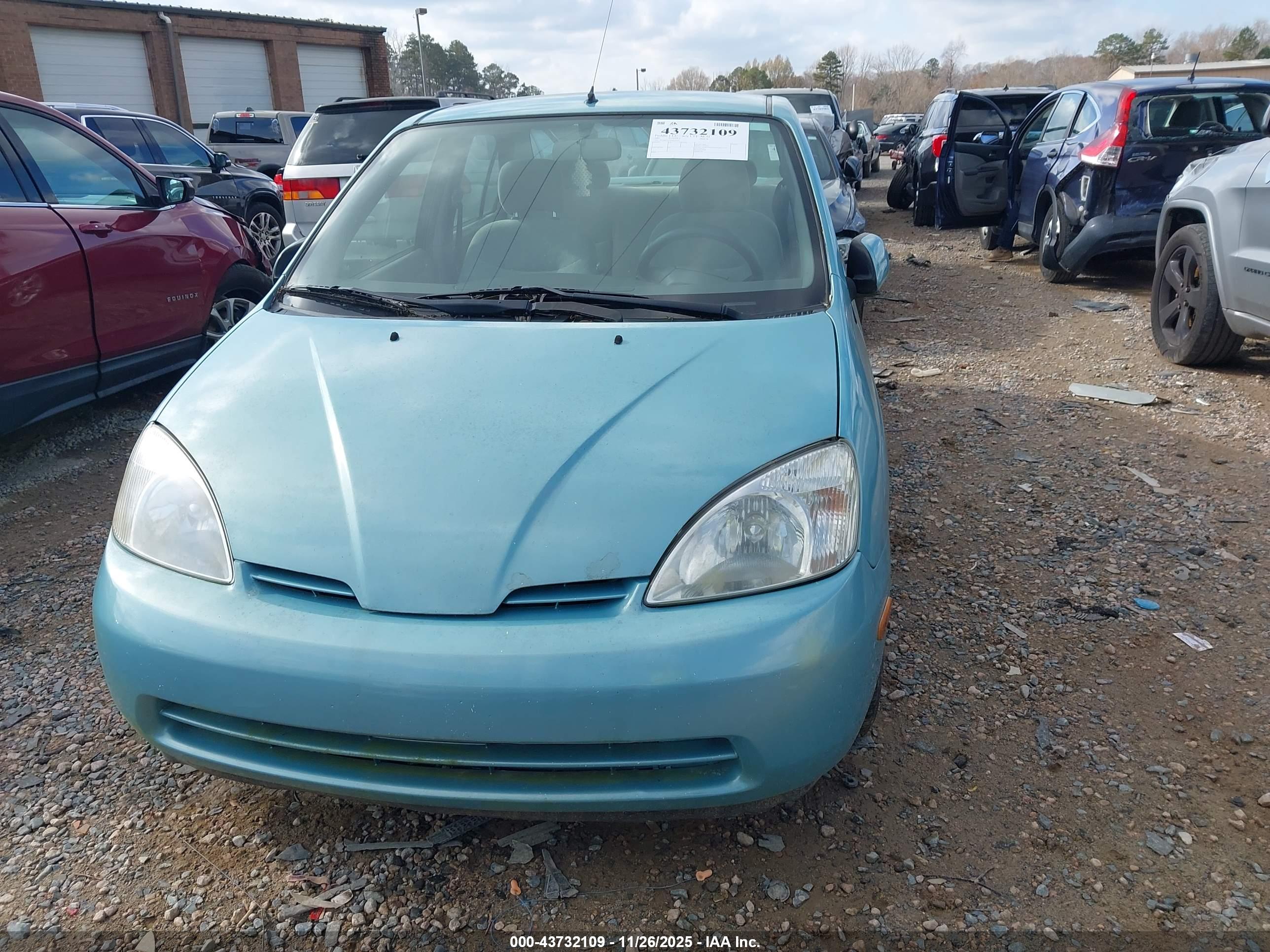 TOYOTA PRIUS image 6