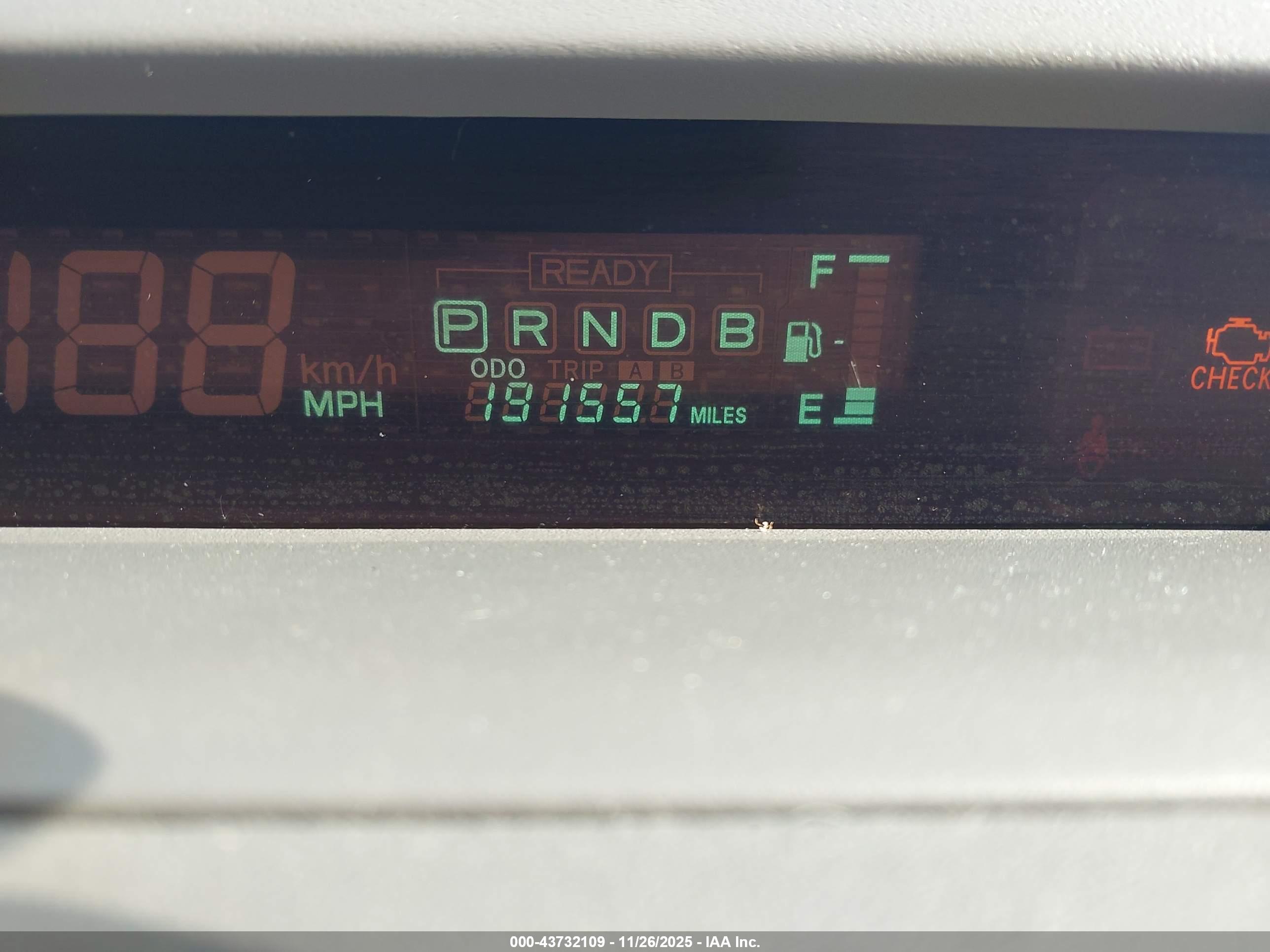 TOYOTA PRIUS image 7