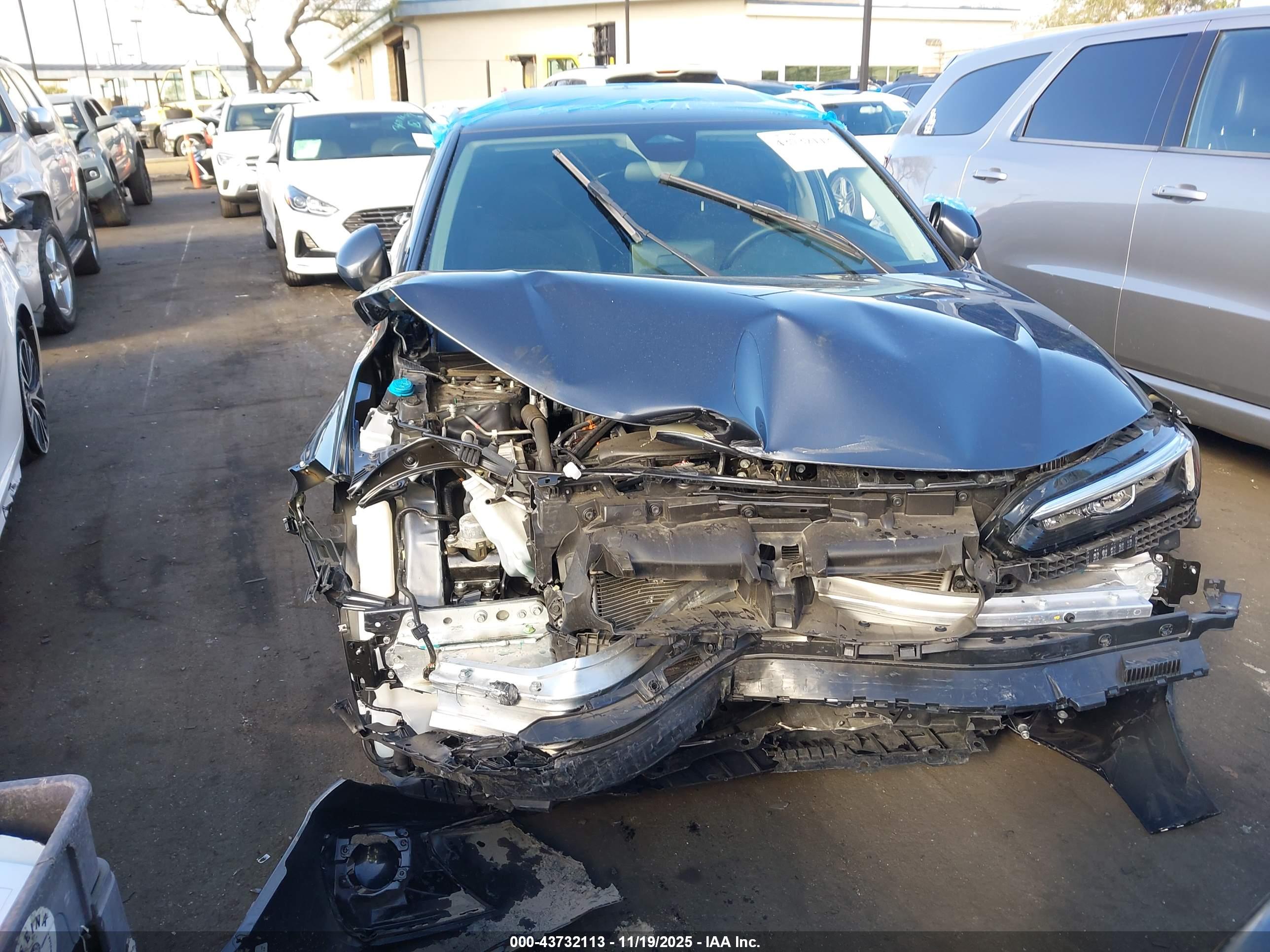 HONDA CIVIC image 6