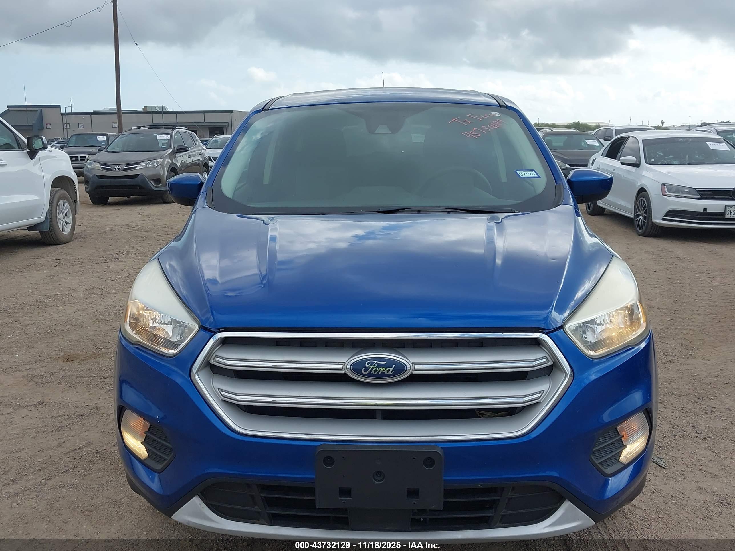 FORD ESCAPE image 6