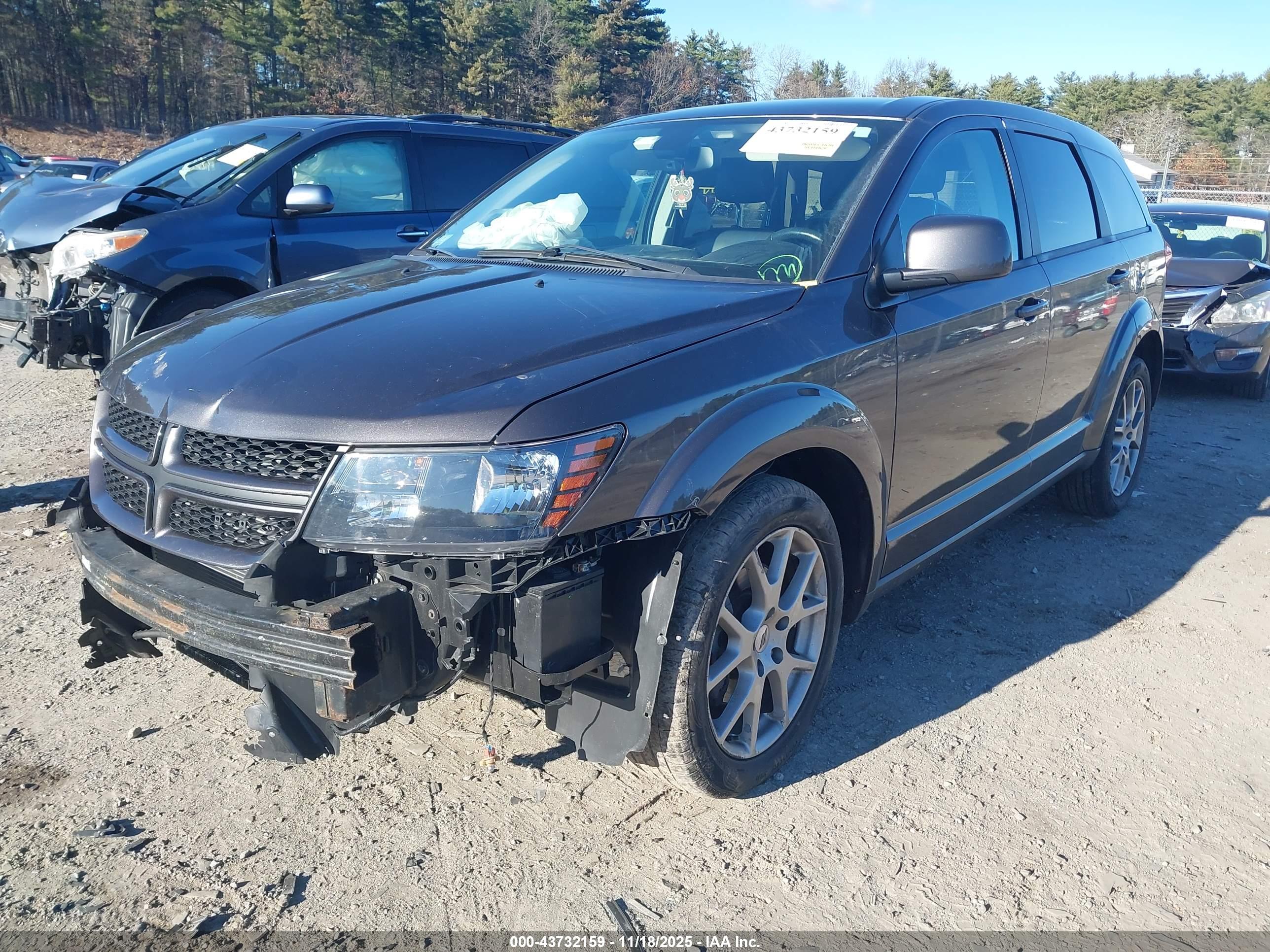 DODGE JOURNEY image 2