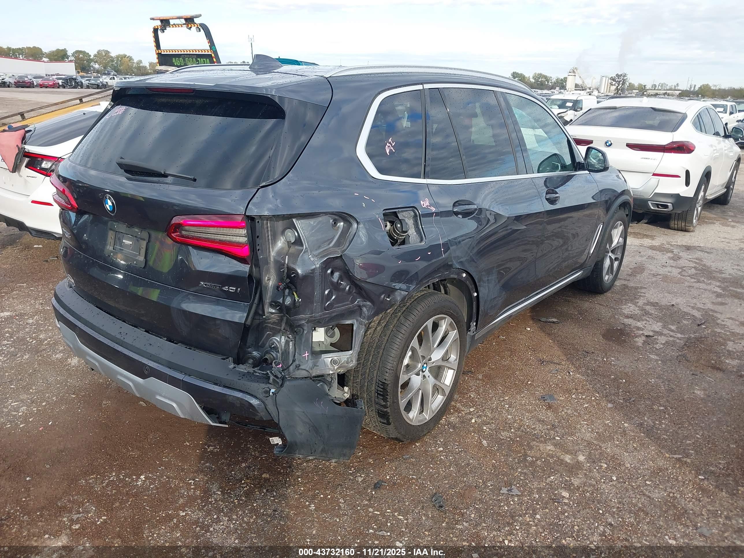 BMW X5 image 4