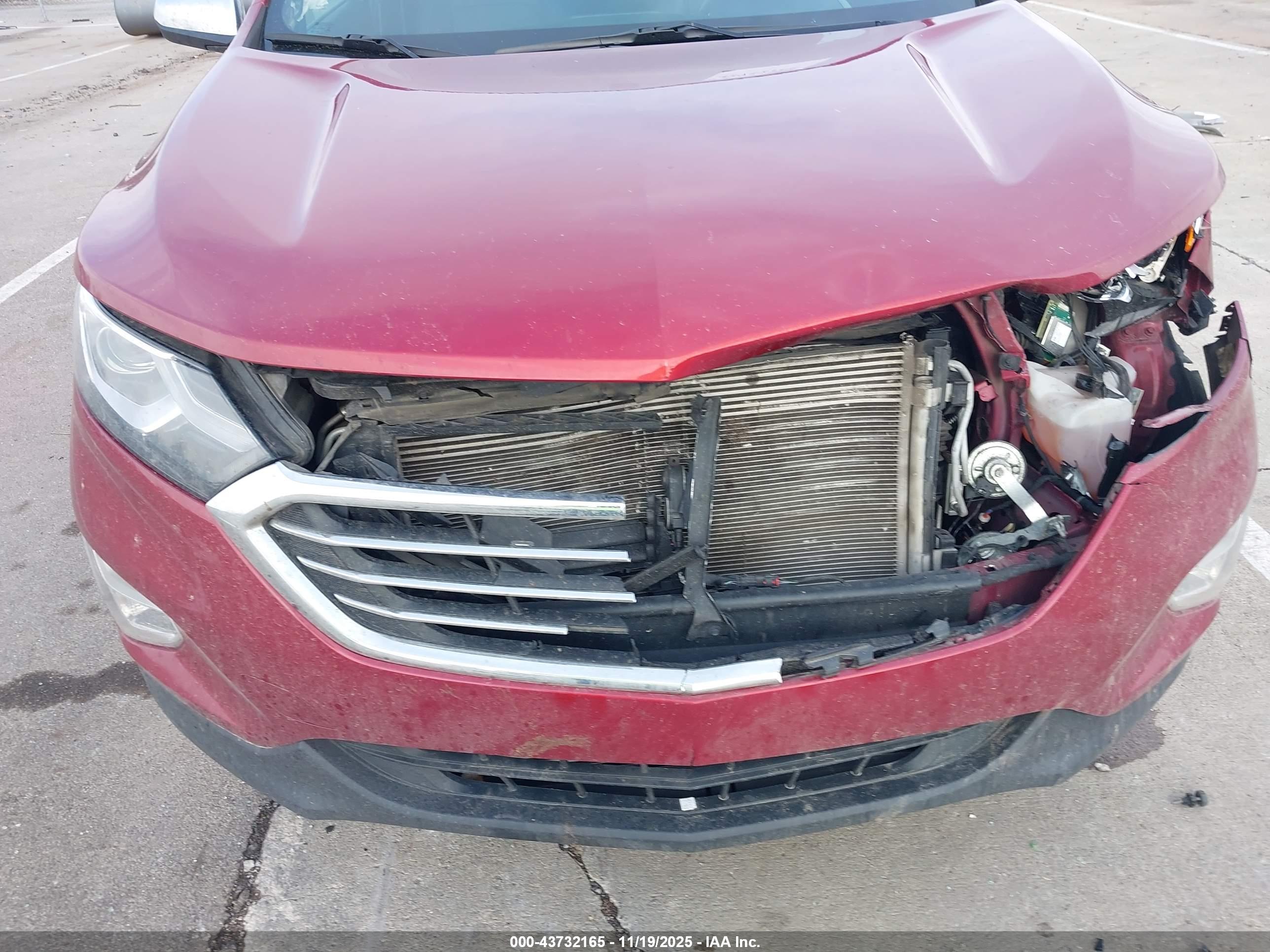 CHEVROLET EQUINOX image 6