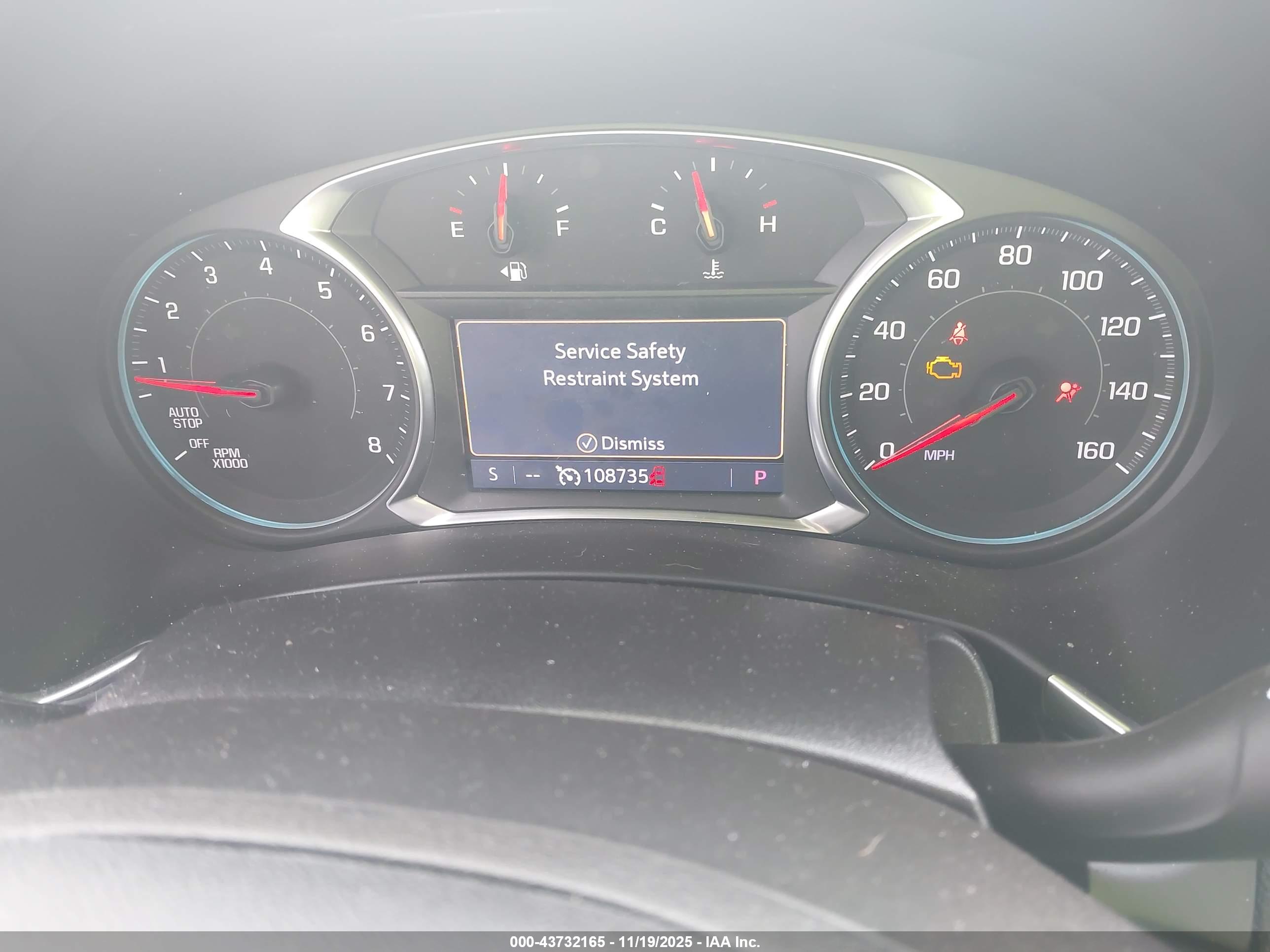 CHEVROLET EQUINOX image 7