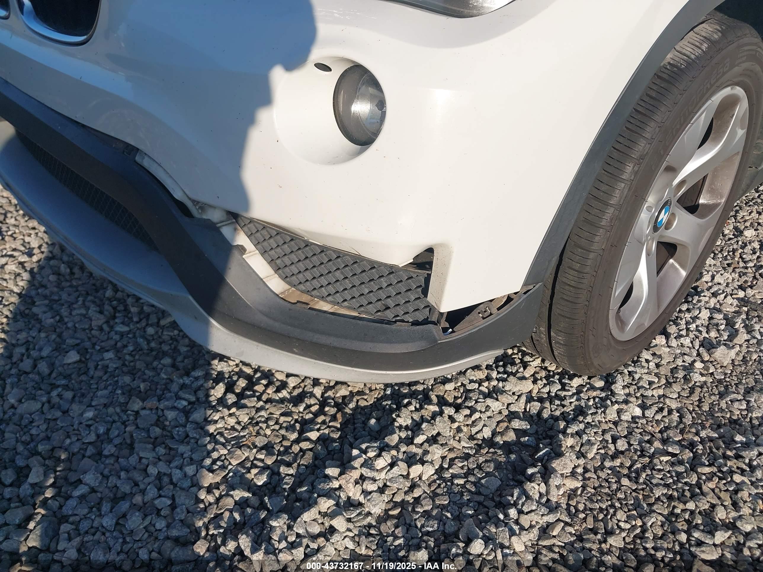 BMW X1 image 6