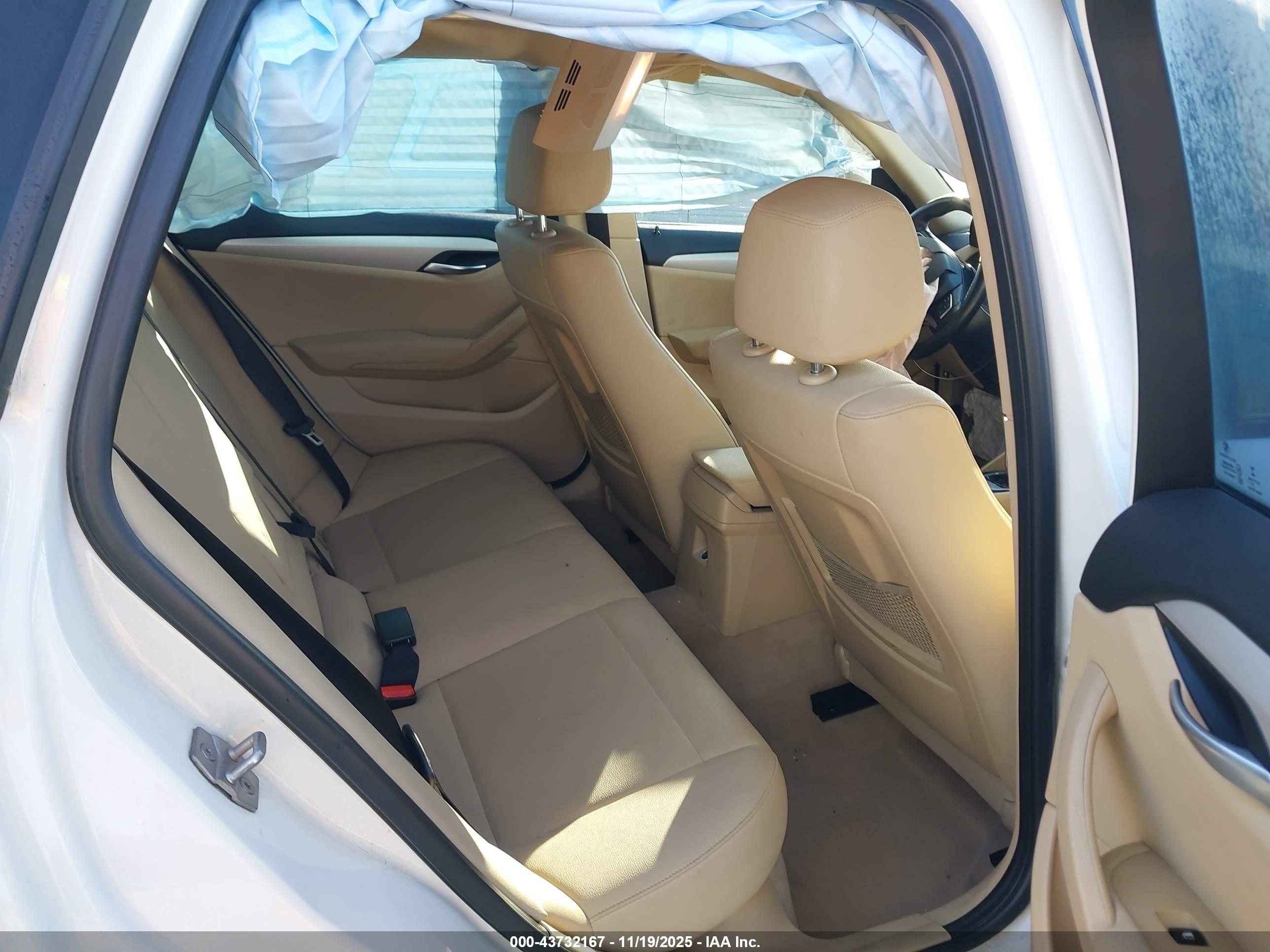 BMW X1 image 8
