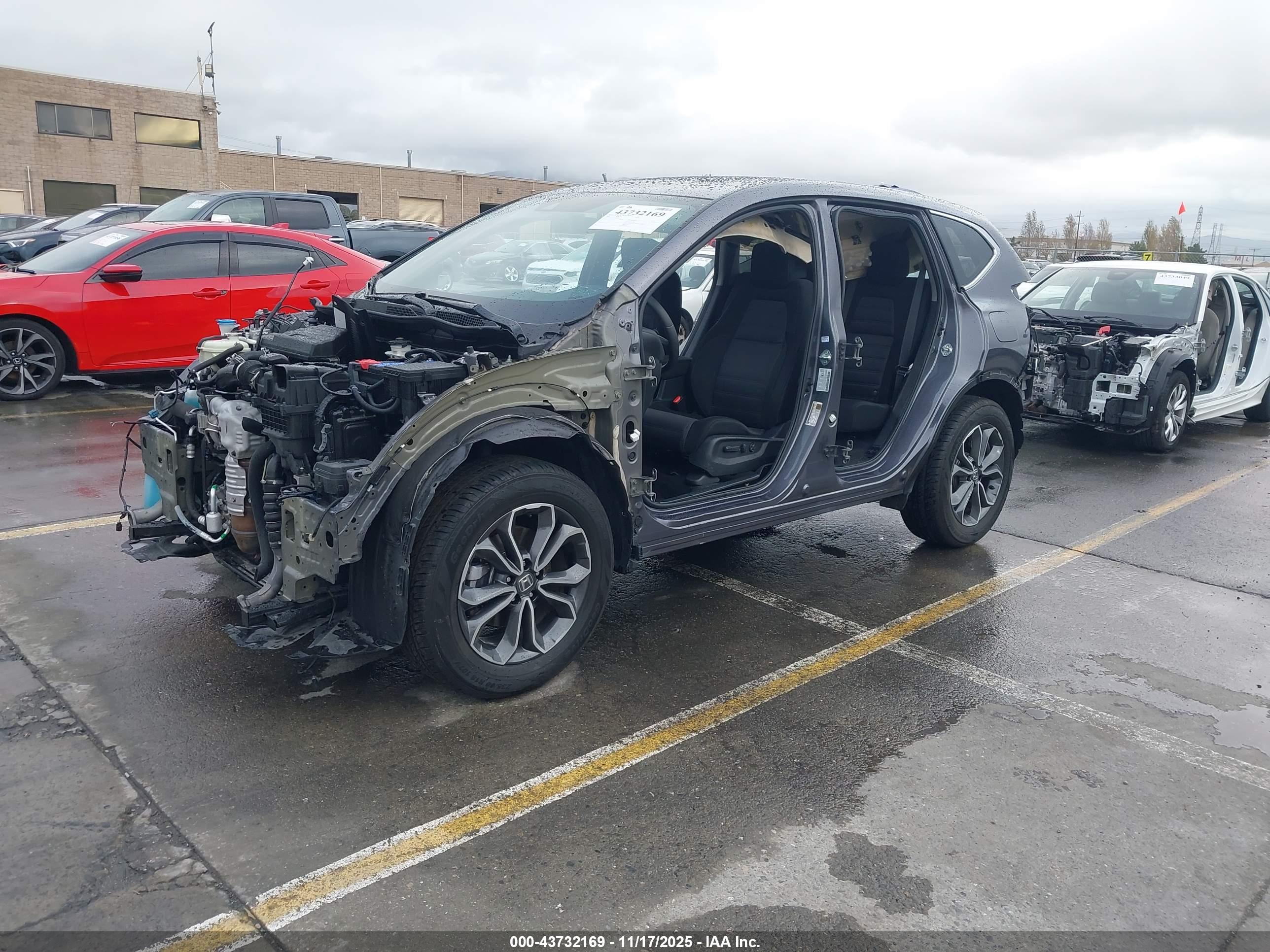HONDA CR-V image 2