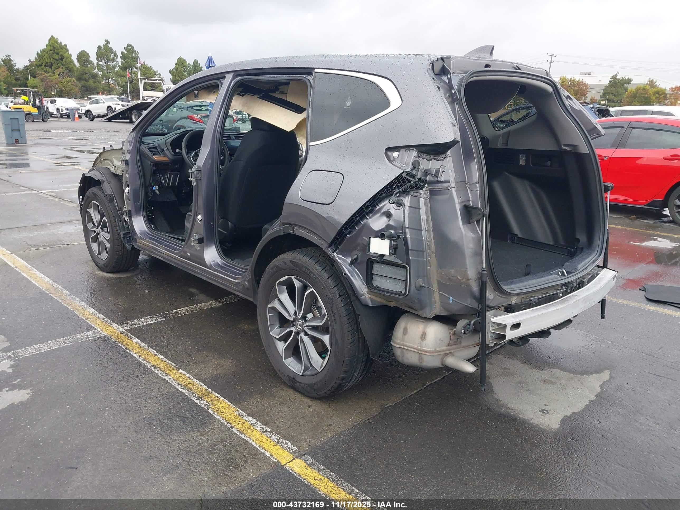 HONDA CR-V image 3