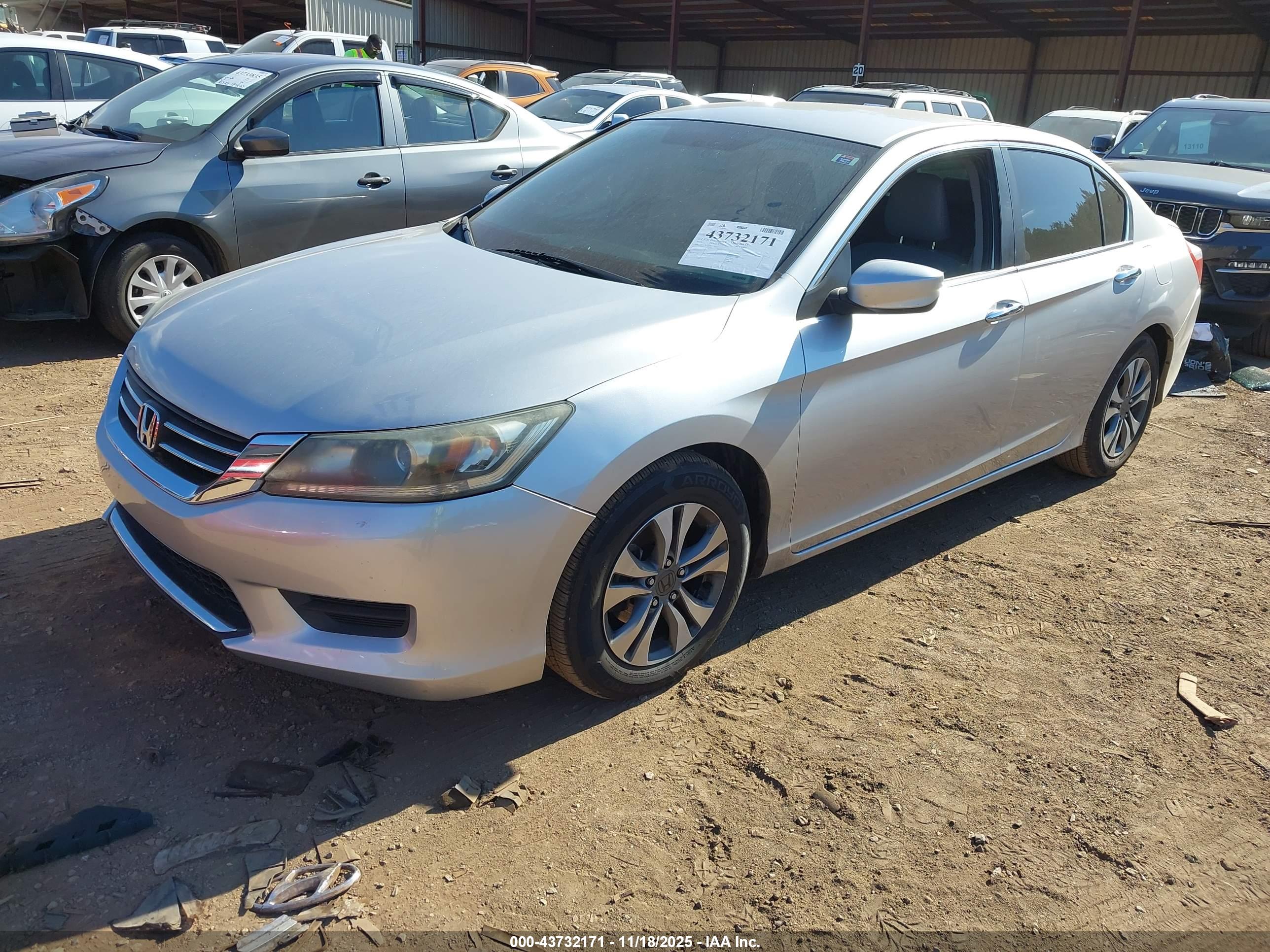 HONDA ACCORD image 2