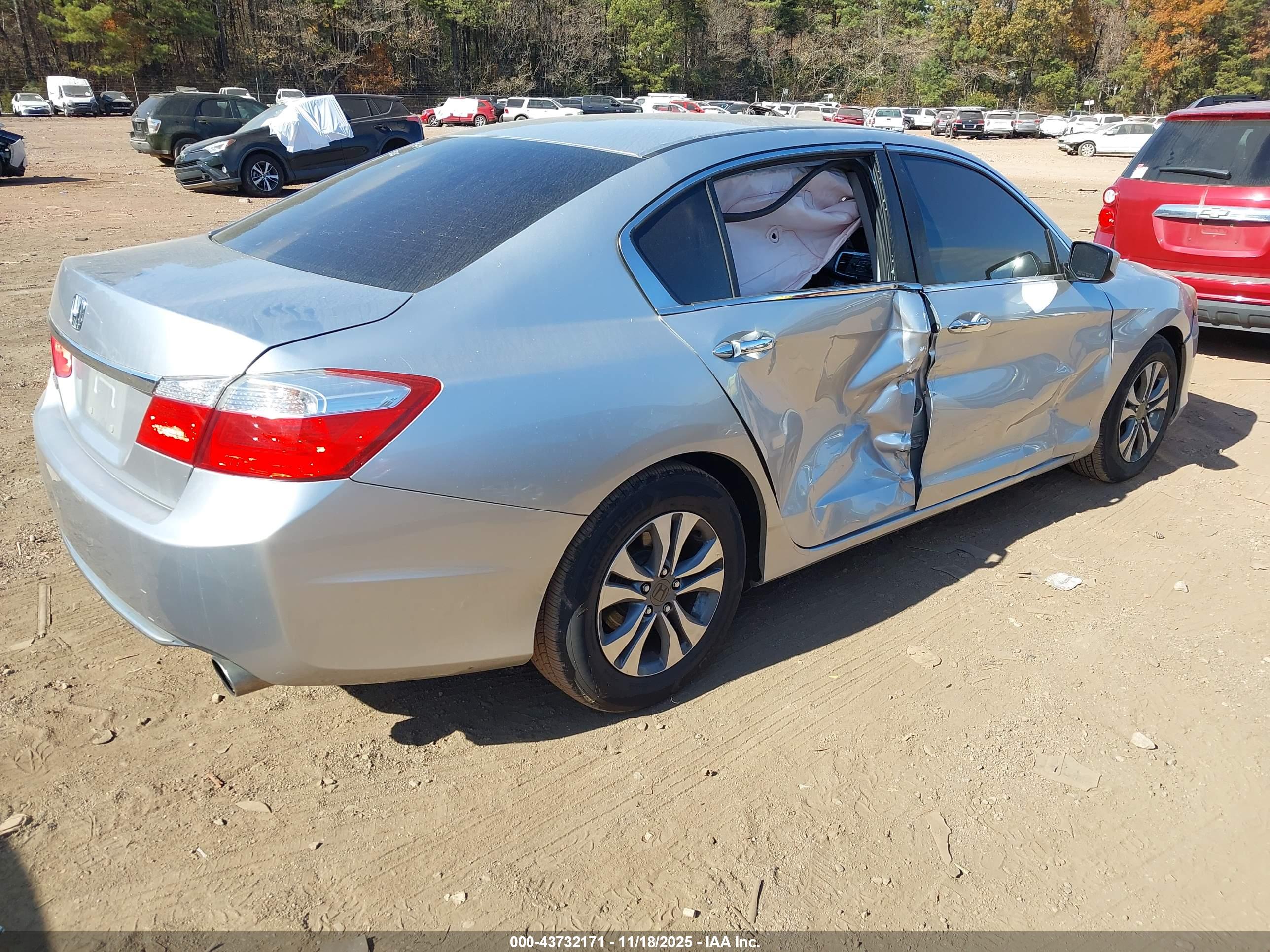 HONDA ACCORD image 4