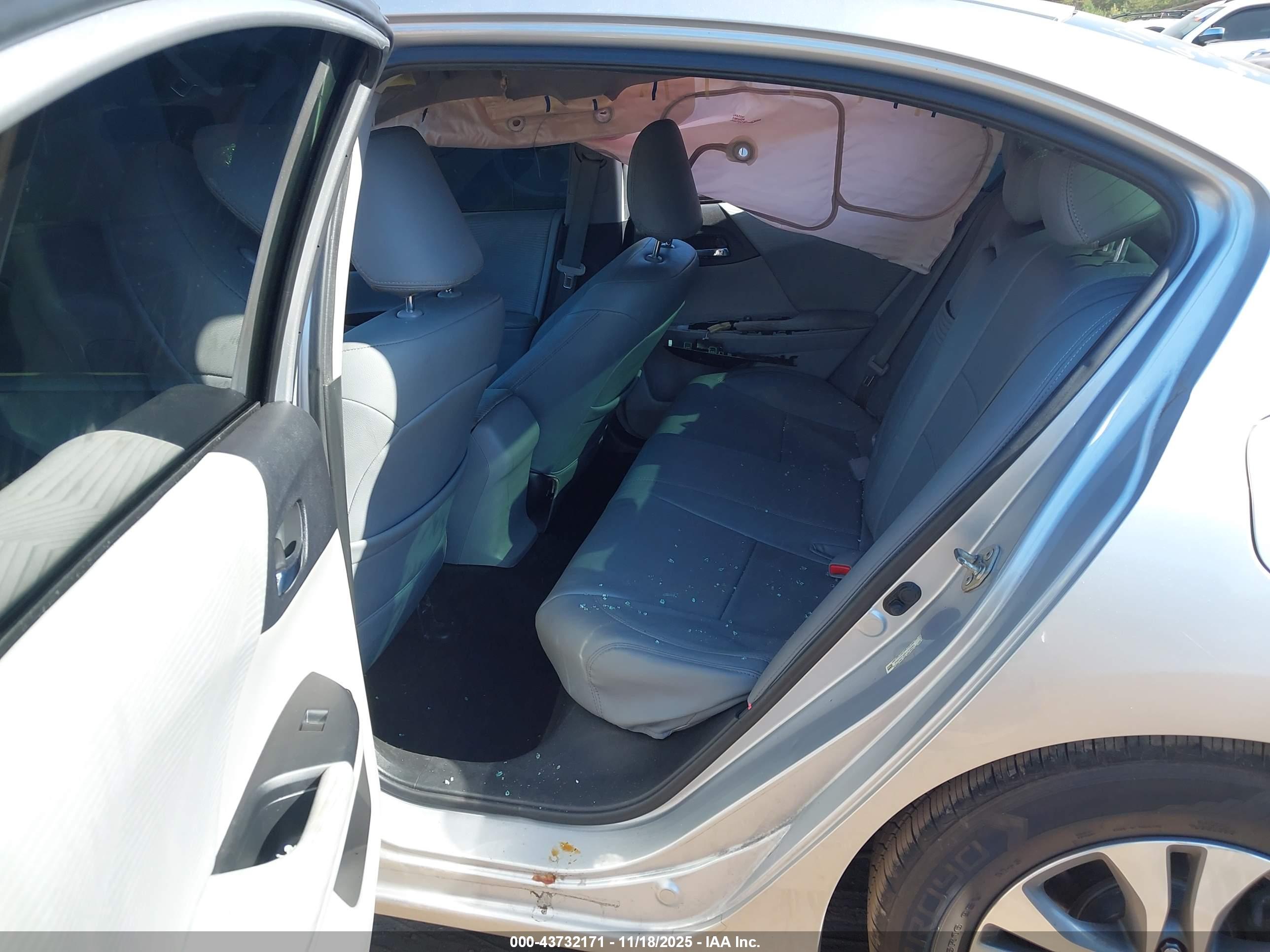 HONDA ACCORD image 8