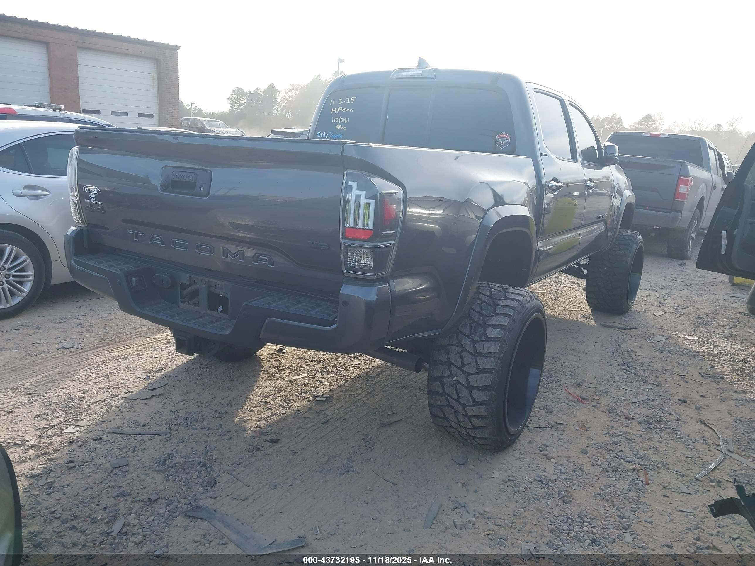 TOYOTA TACOMA image 4