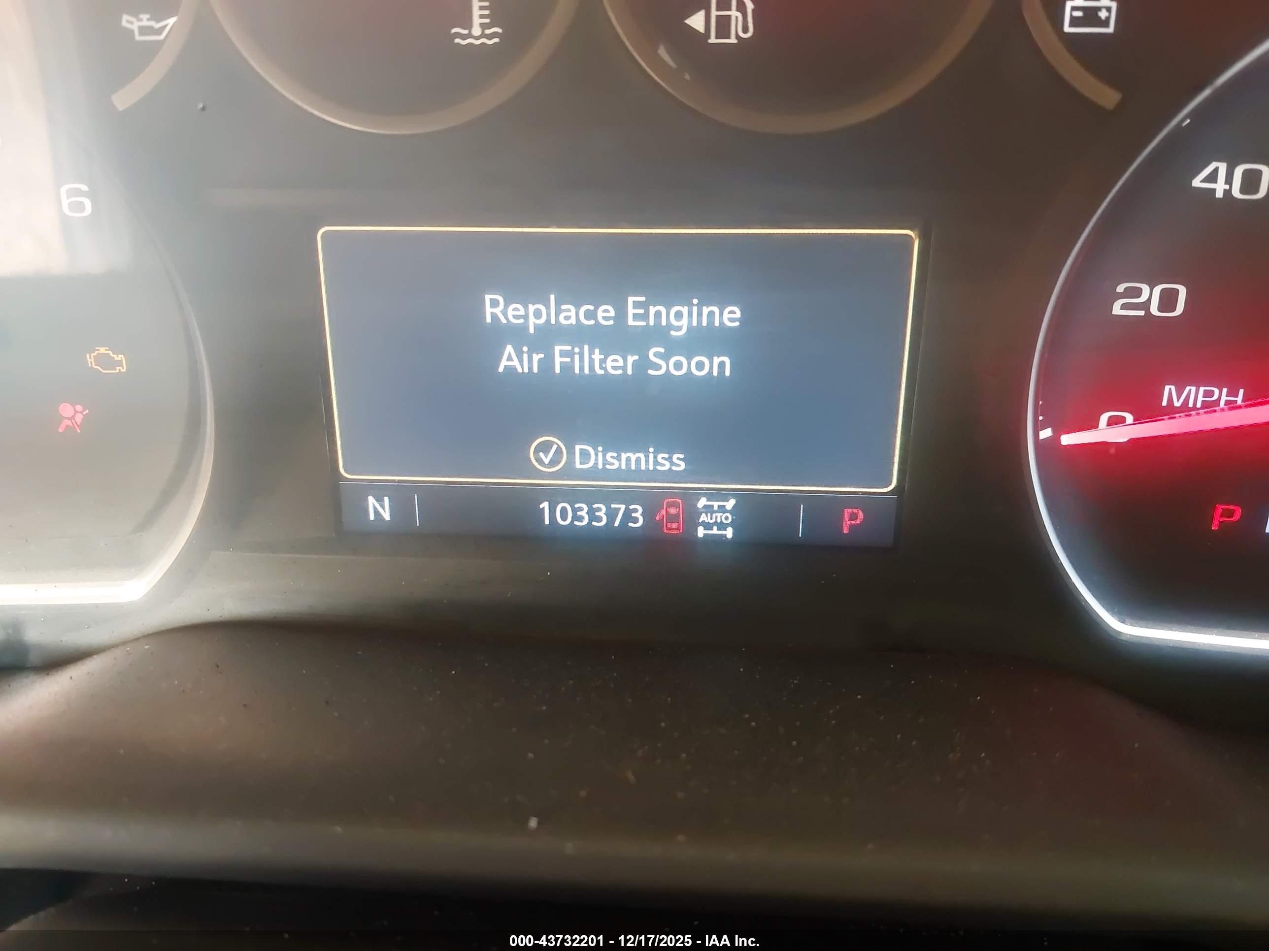 CHEVROLET SILVERADO image 7