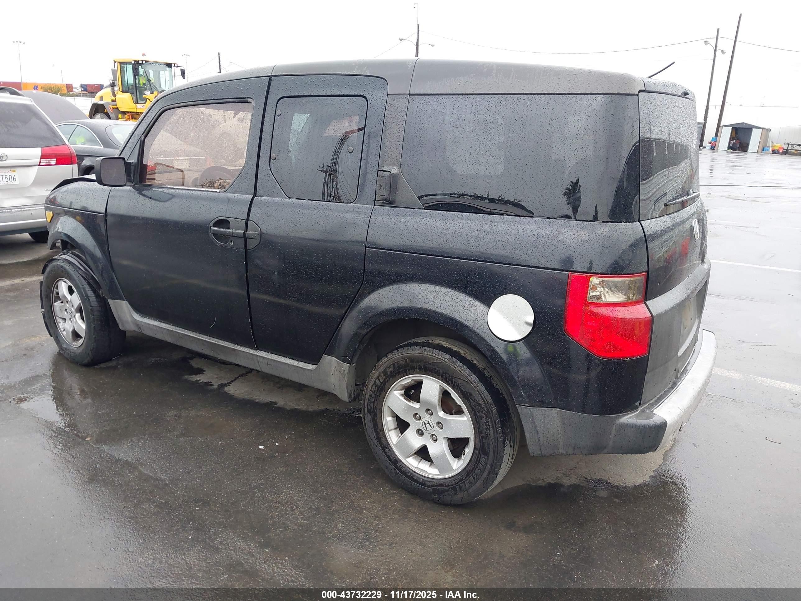 HONDA ELEMENT image 3