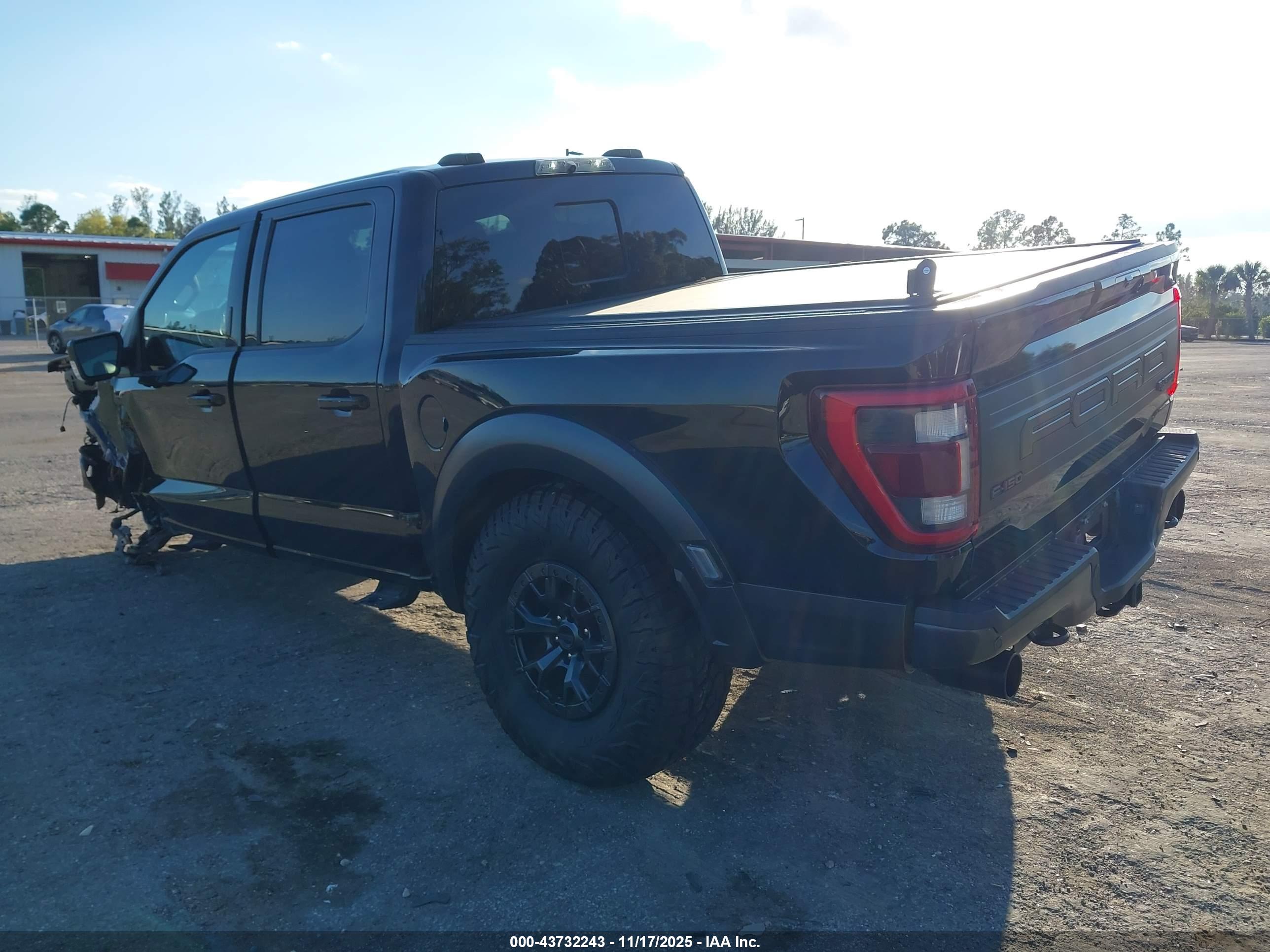 FORD F-150 image 3