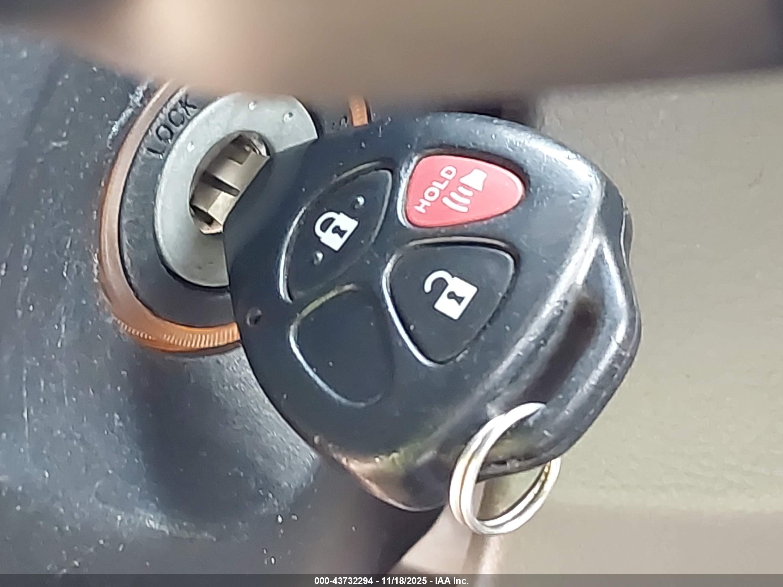TOYOTA 4RUNNER image 11