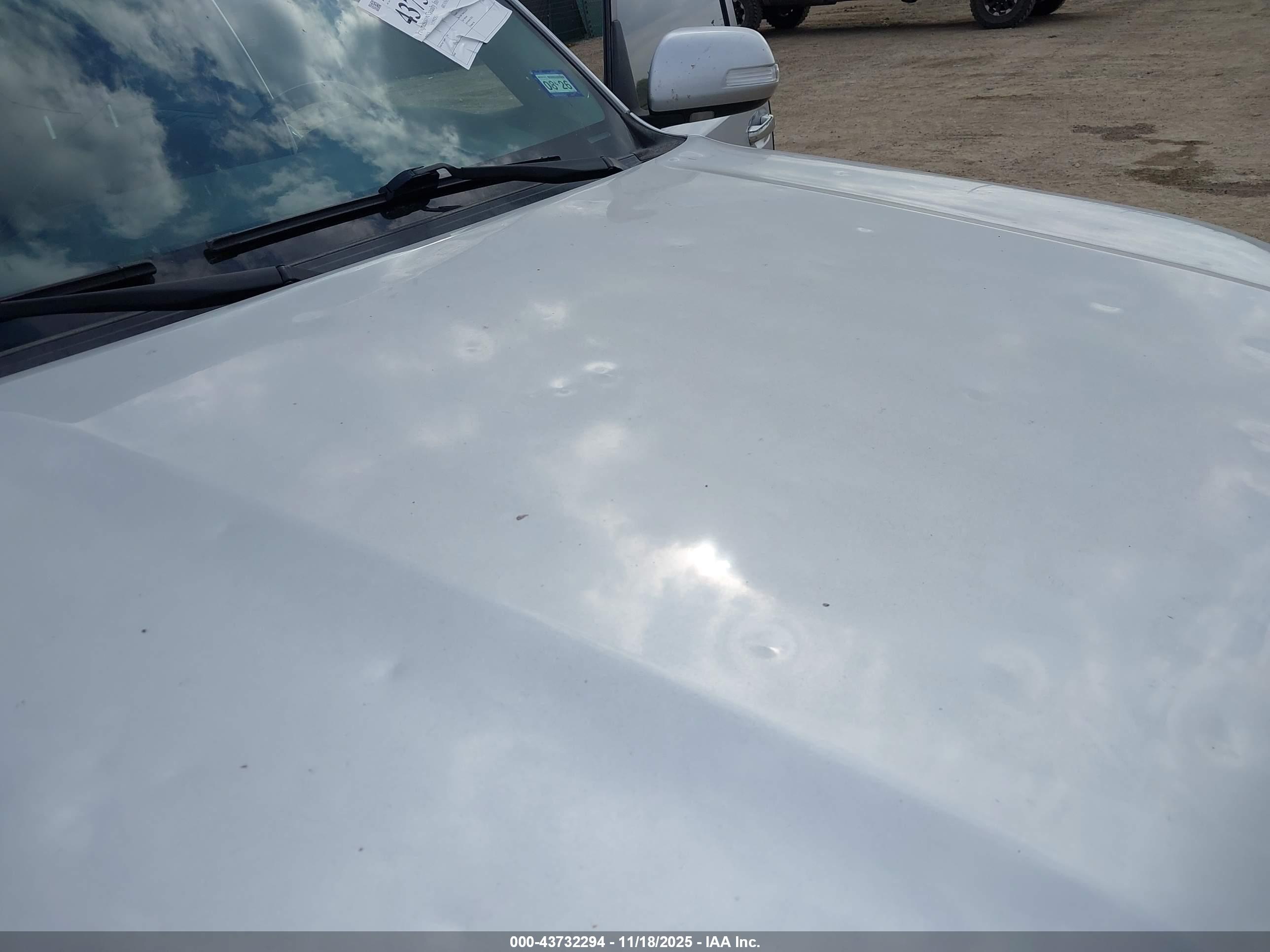 TOYOTA 4RUNNER image 6