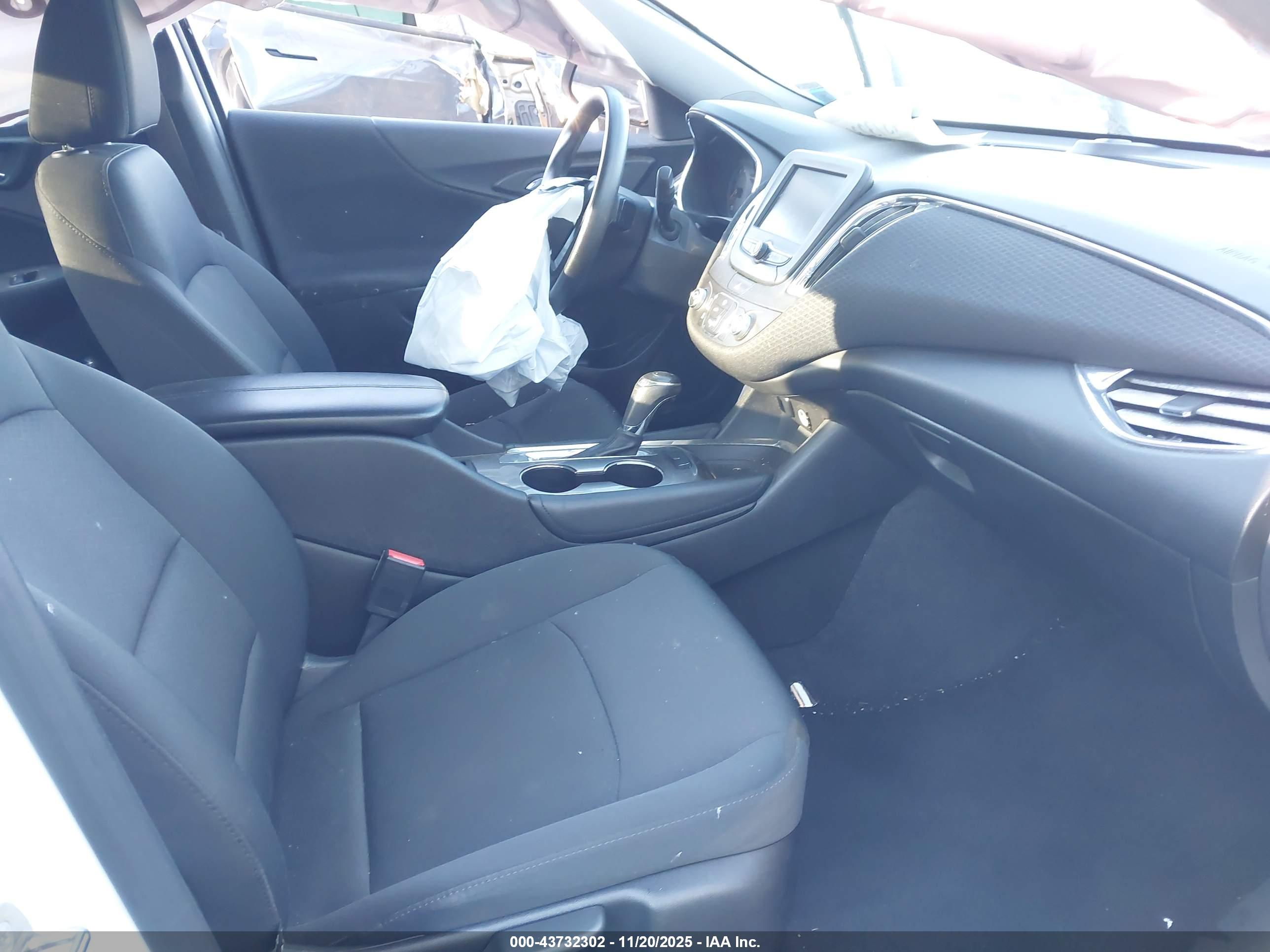 CHEVROLET MALIBU image 5