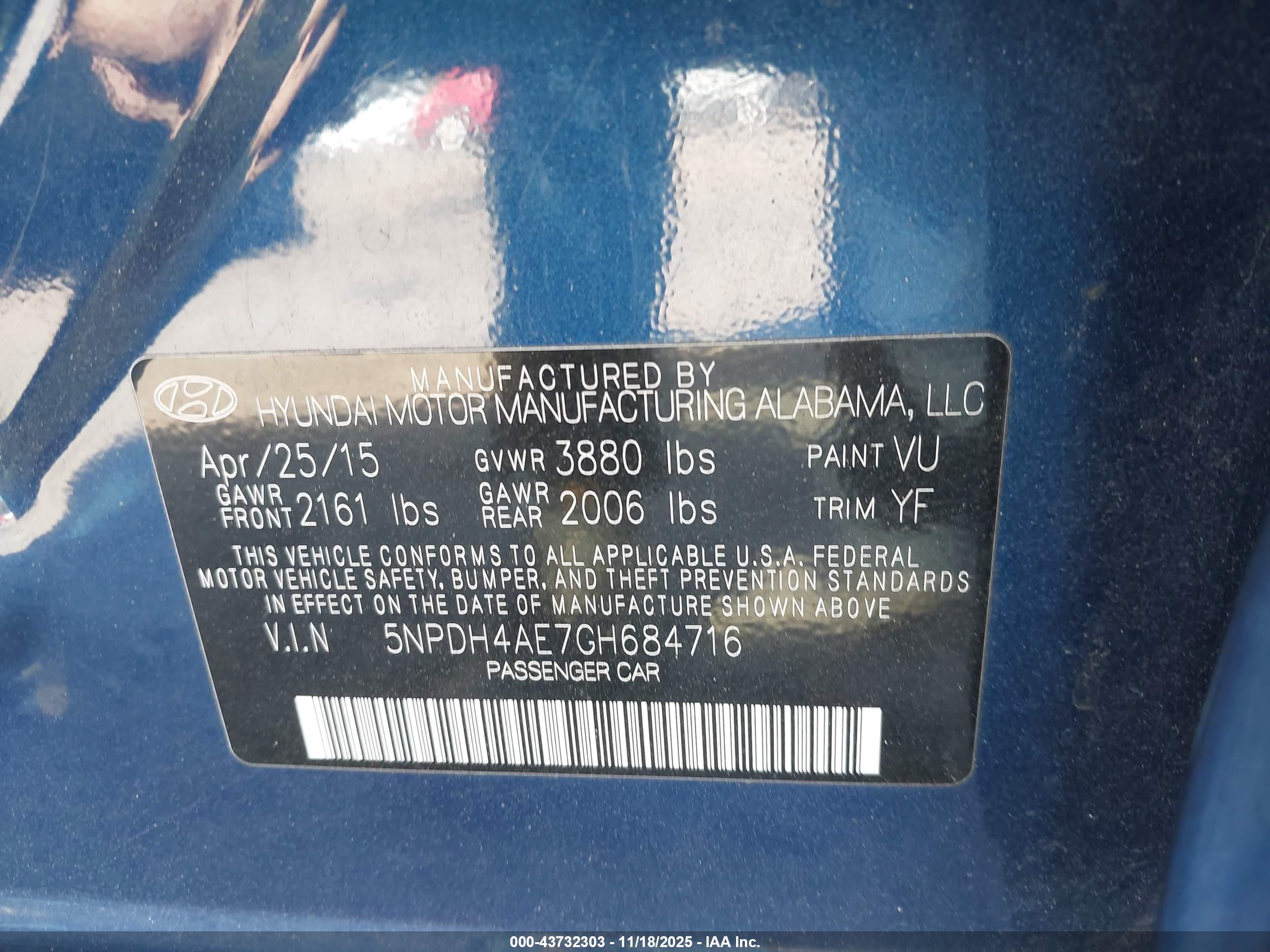 HYUNDAI ELANTRA image 9