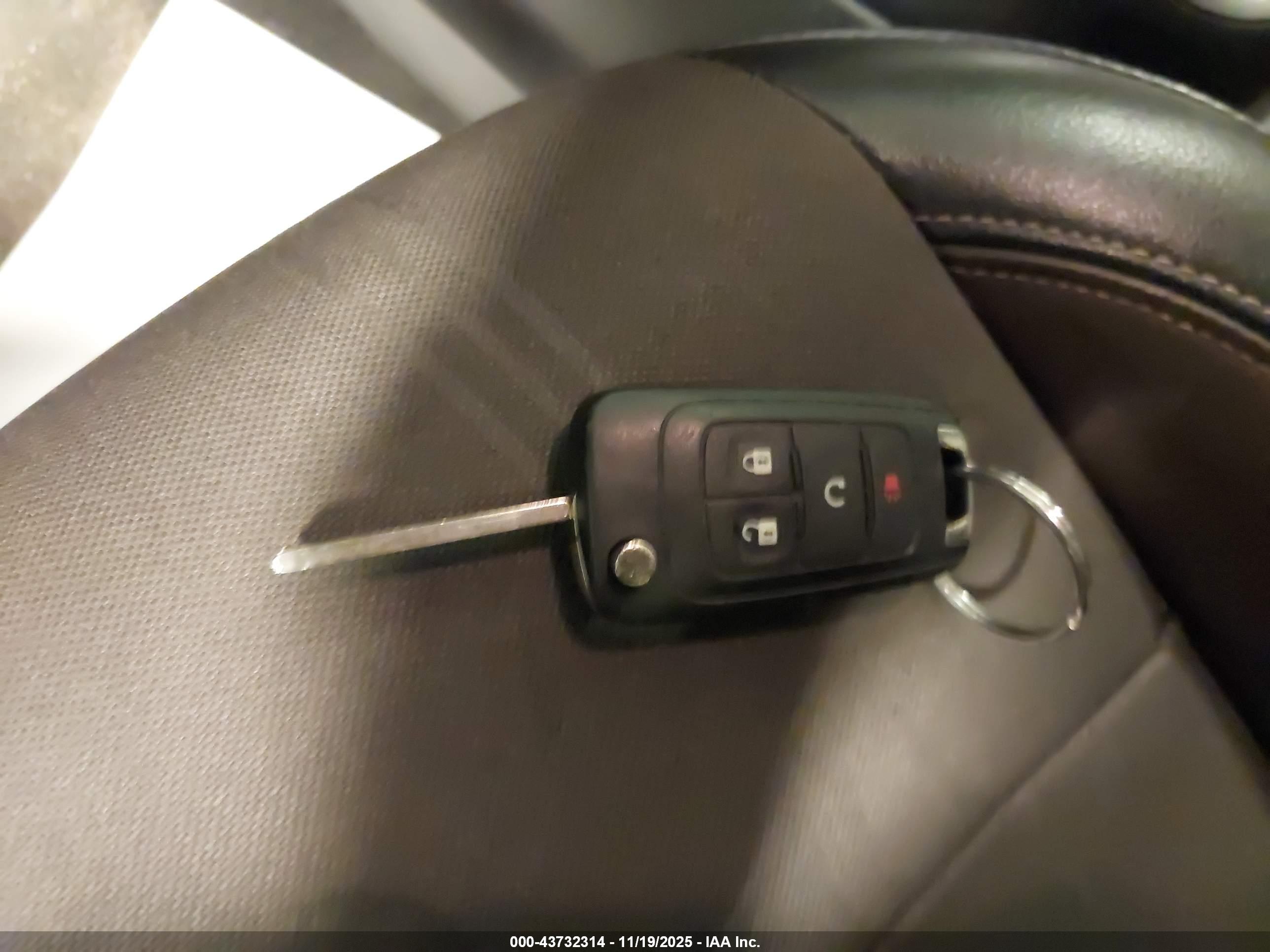 CHEVROLET TRAX image 11