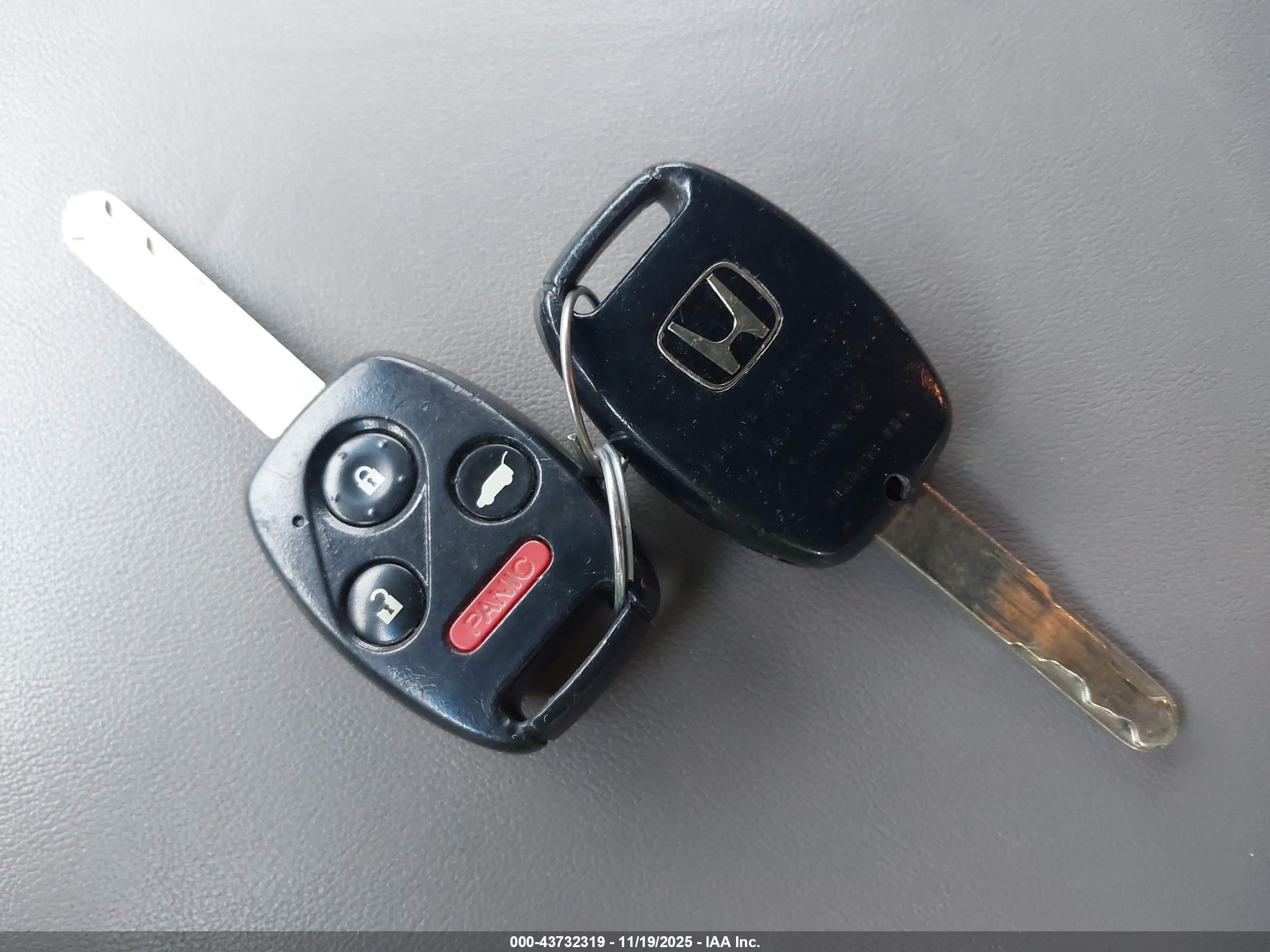 HONDA PILOT image 11