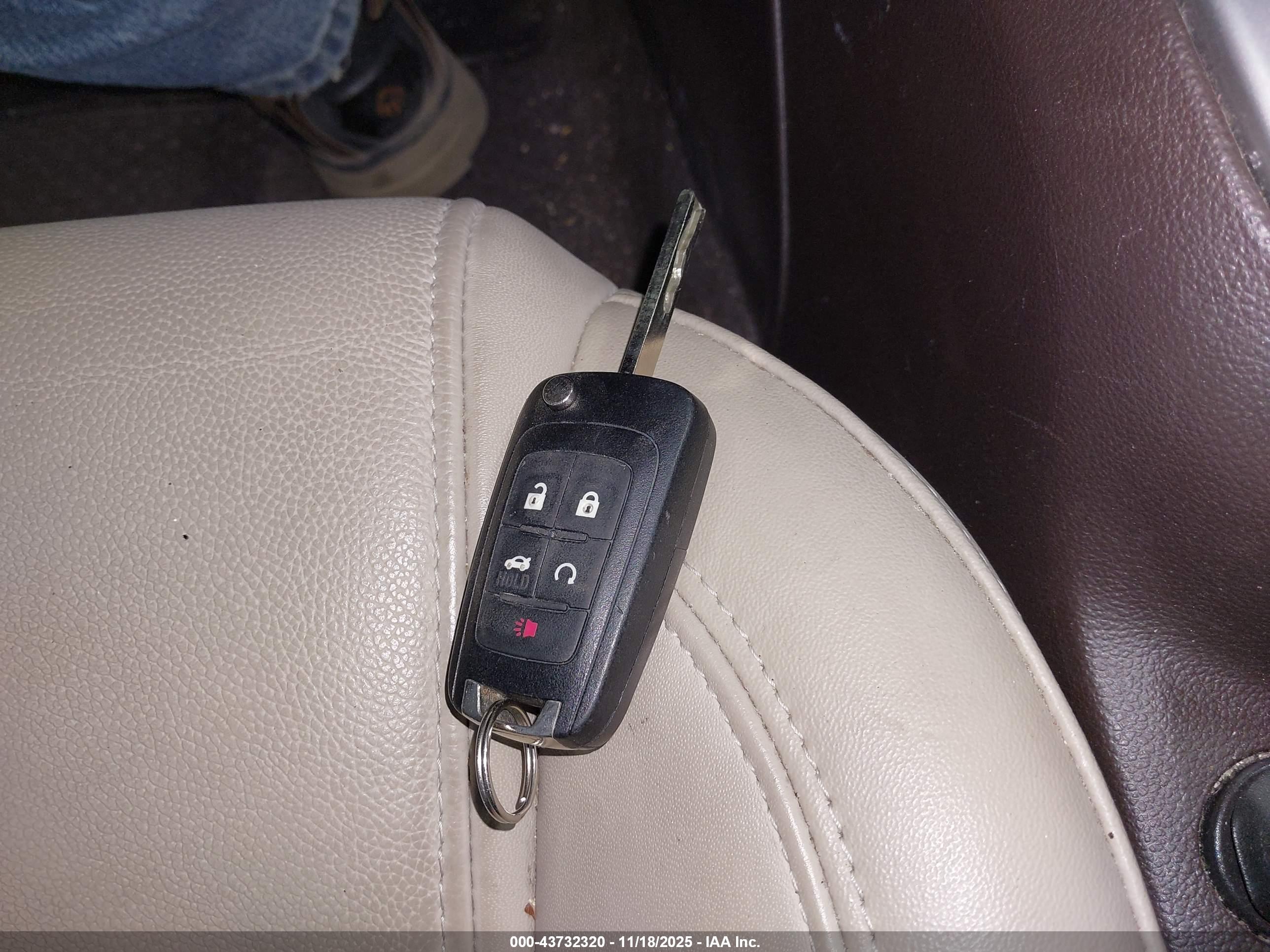 CHEVROLET CRUZE image 11