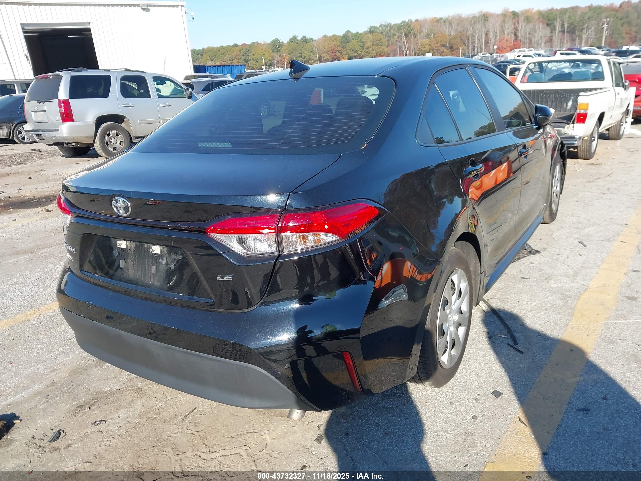 TOYOTA COROLLA image 4