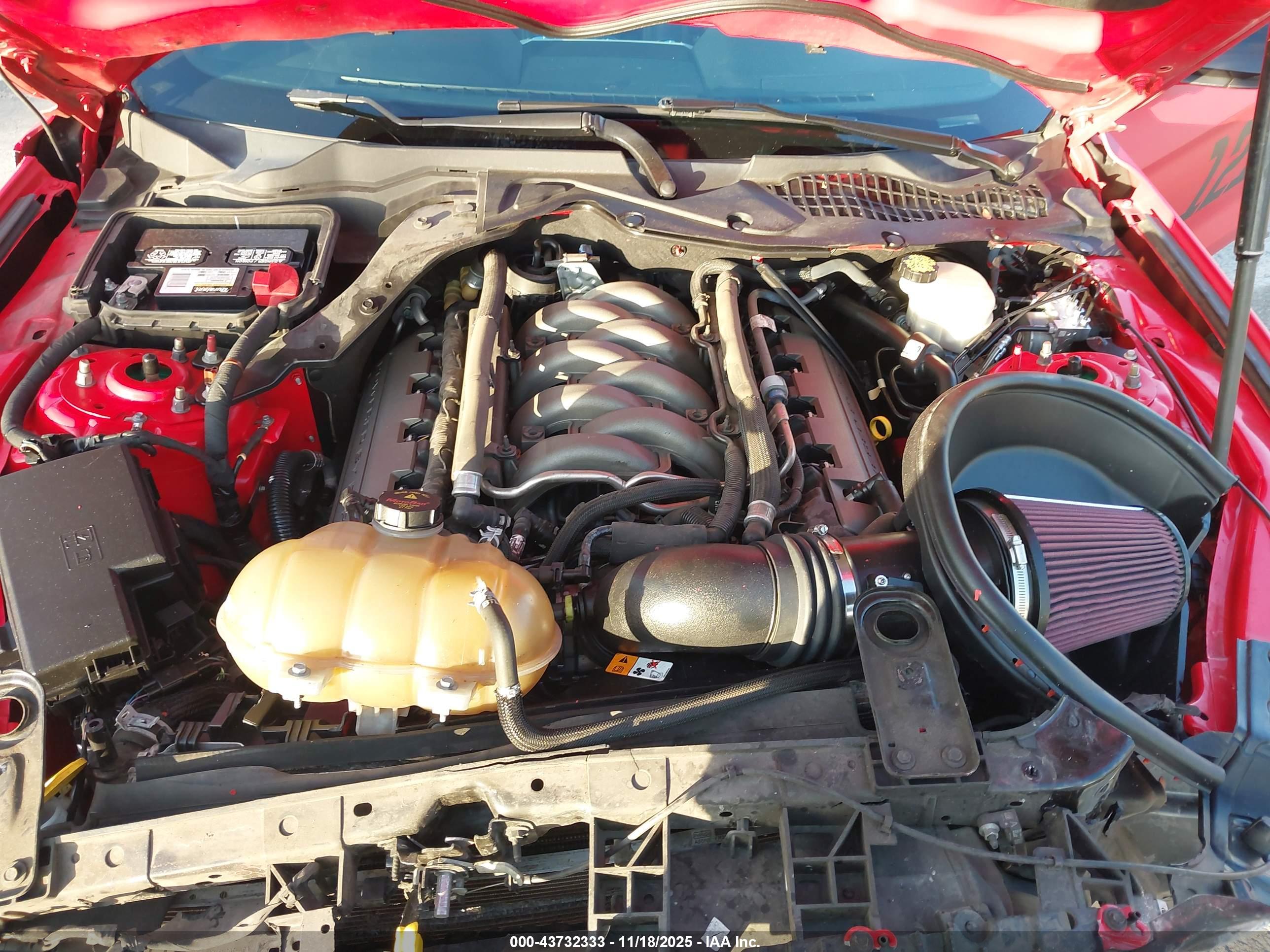 FORD MUSTANG image 10