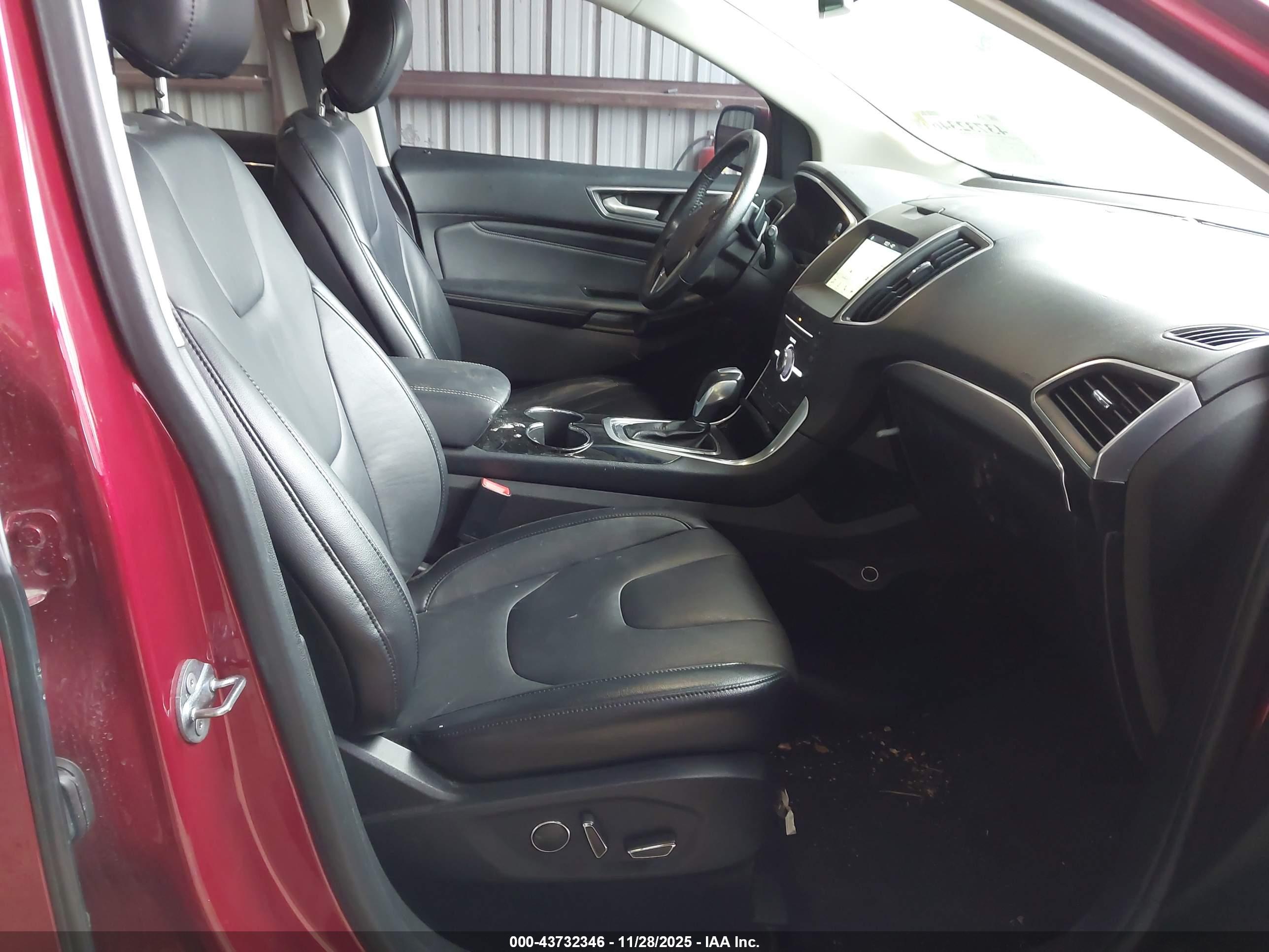 FORD EDGE image 5
