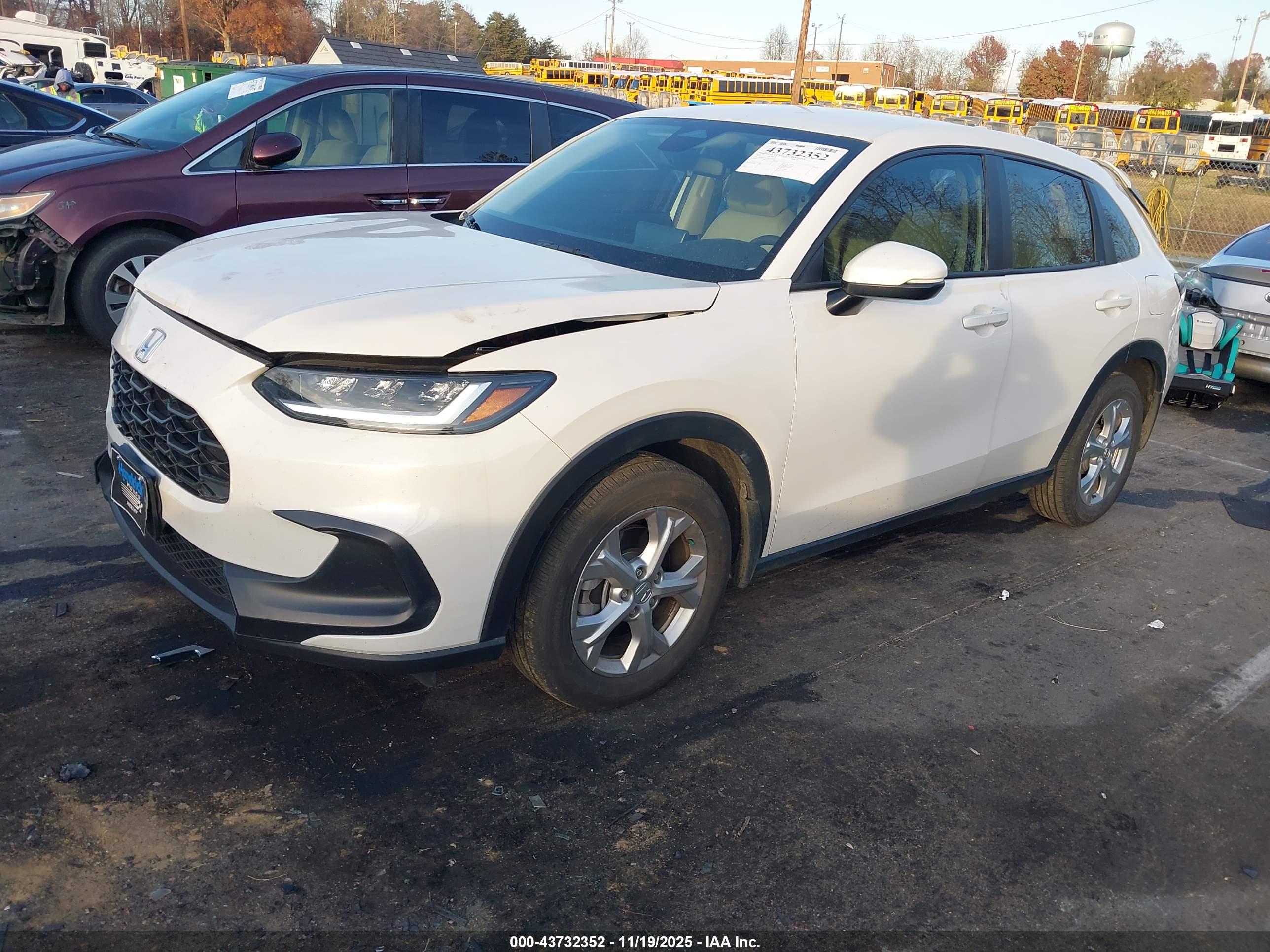 HONDA HR-V image 2