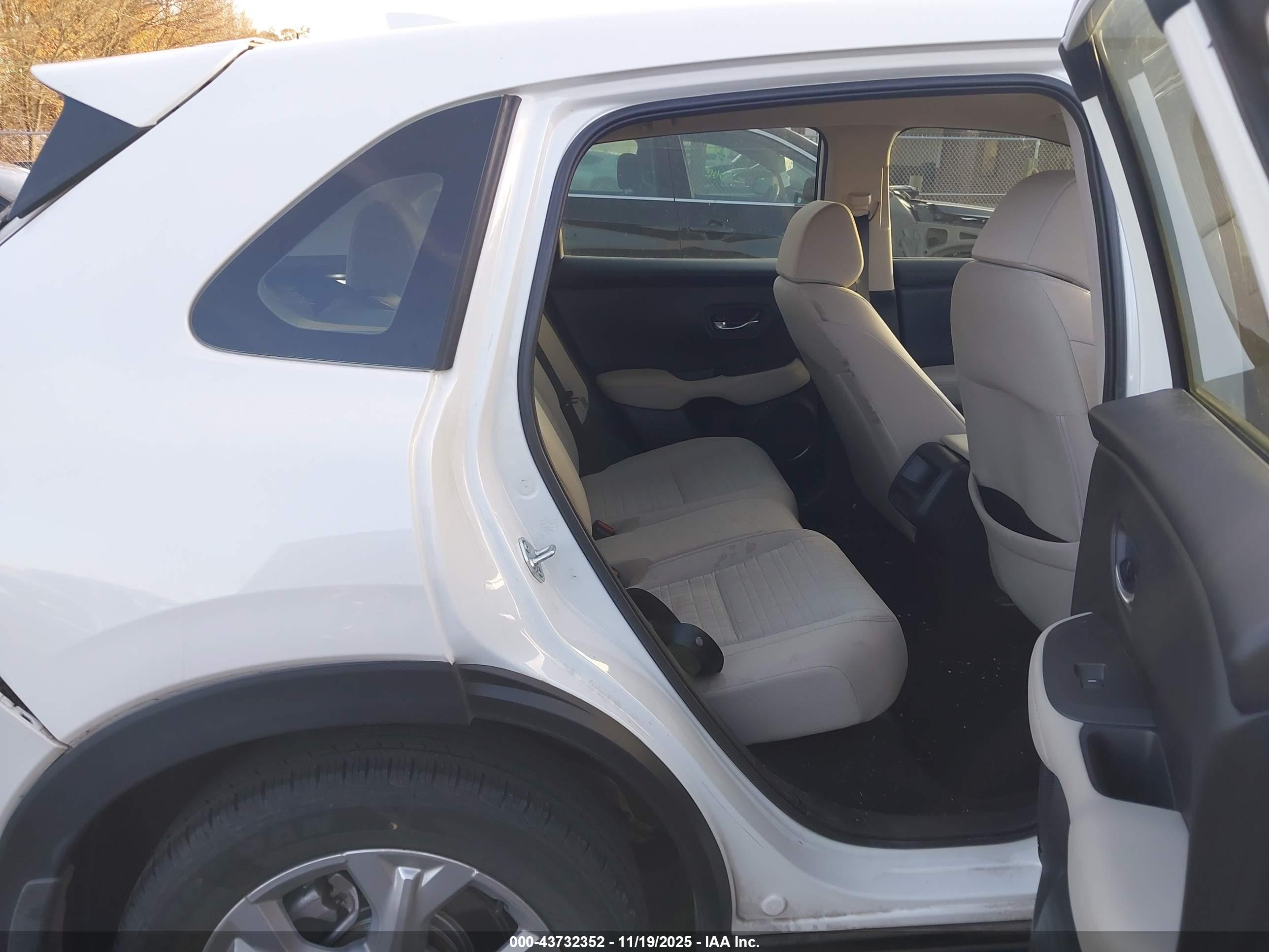 HONDA HR-V image 8