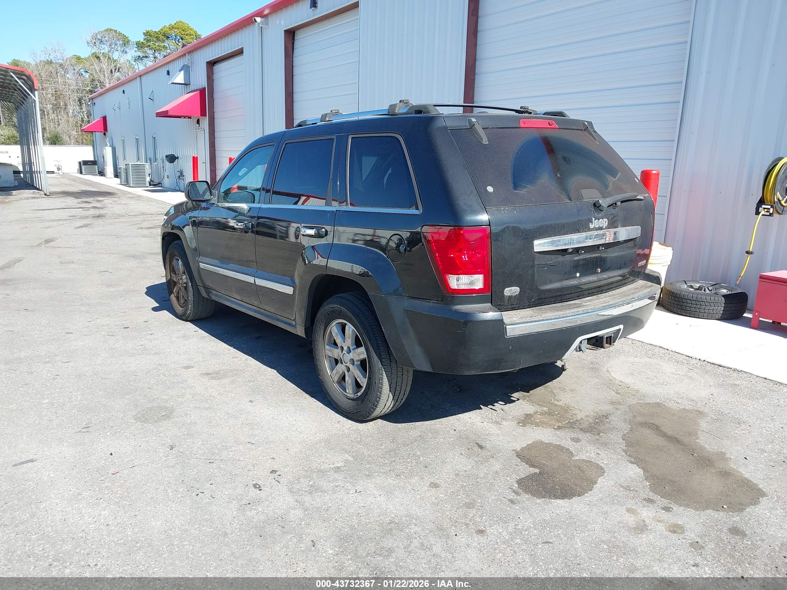 JEEP GRAND image 3