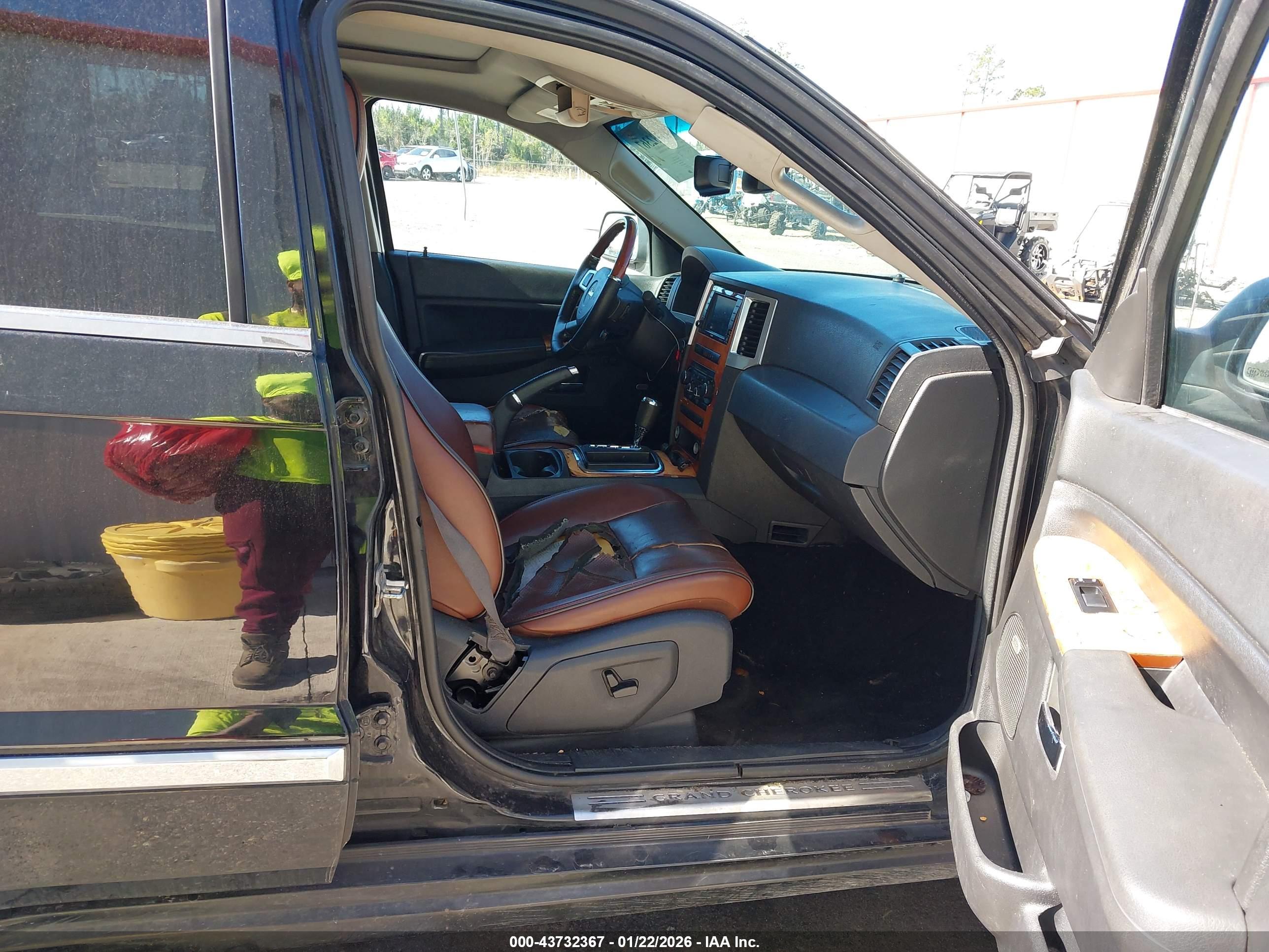 JEEP GRAND image 5