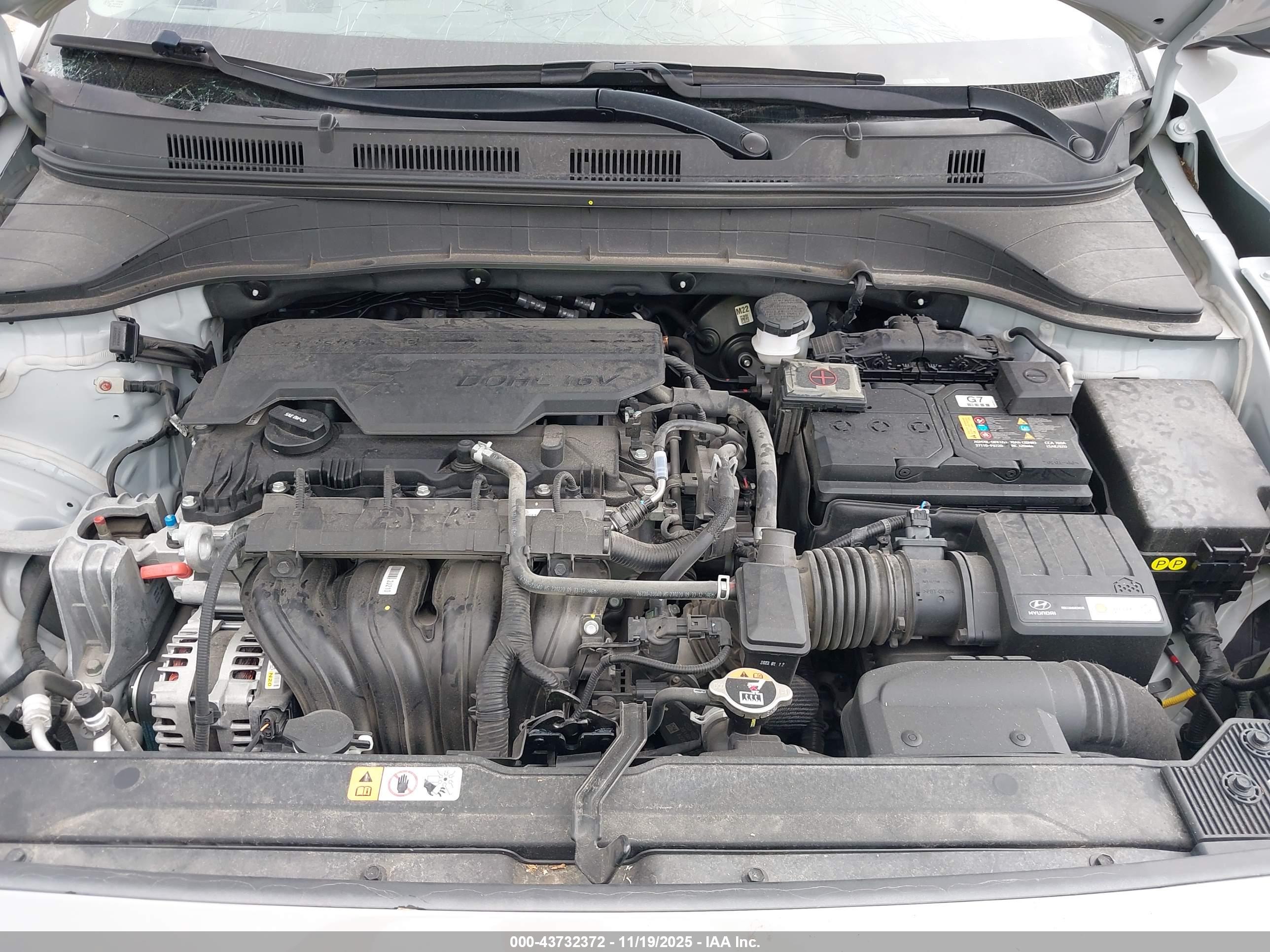HYUNDAI KONA image 10