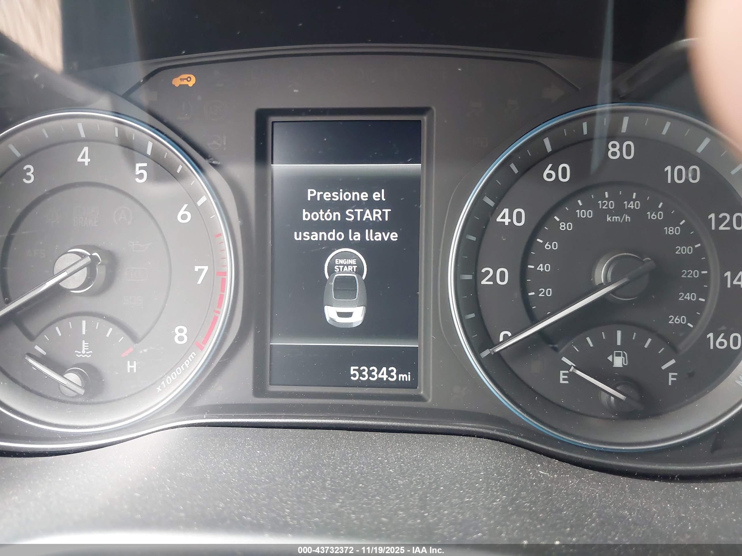 HYUNDAI KONA image 7