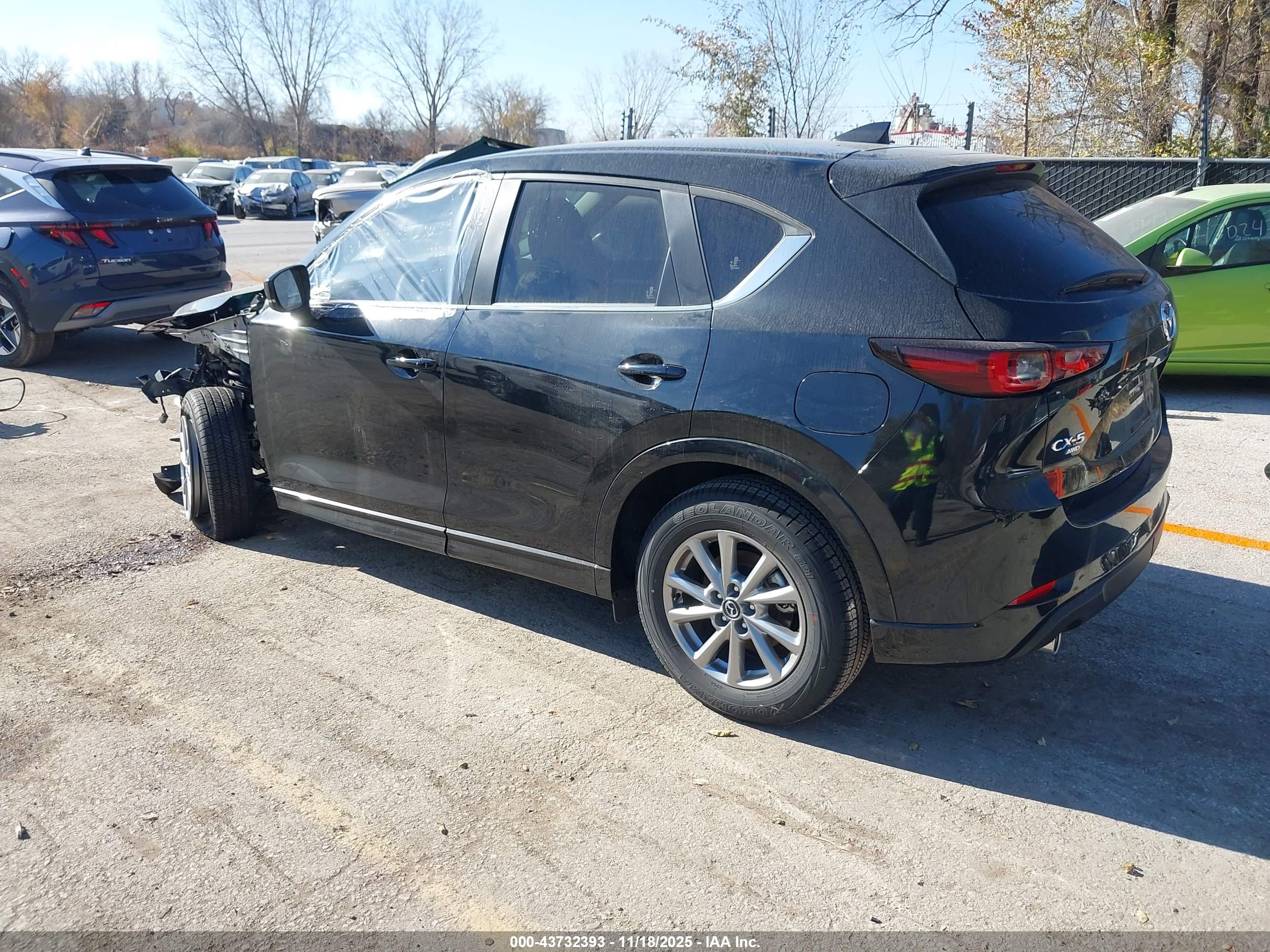 MAZDA CX-5 image 3