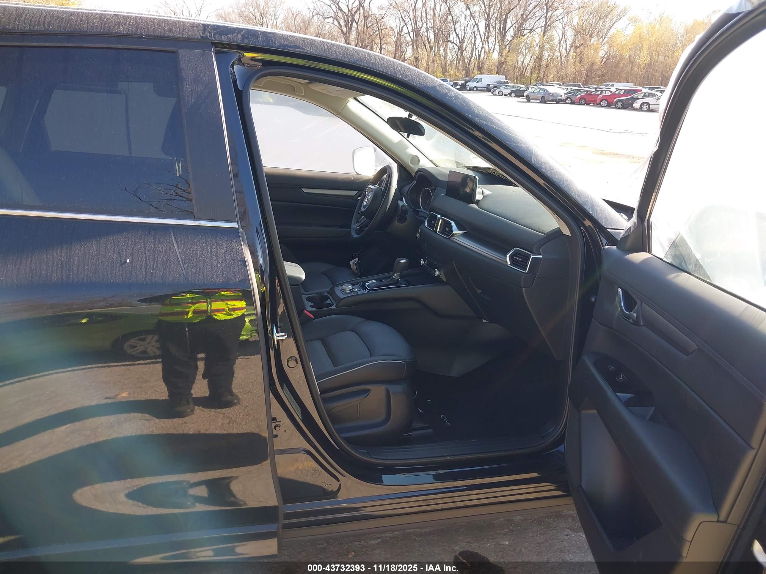 MAZDA CX-5 image 5